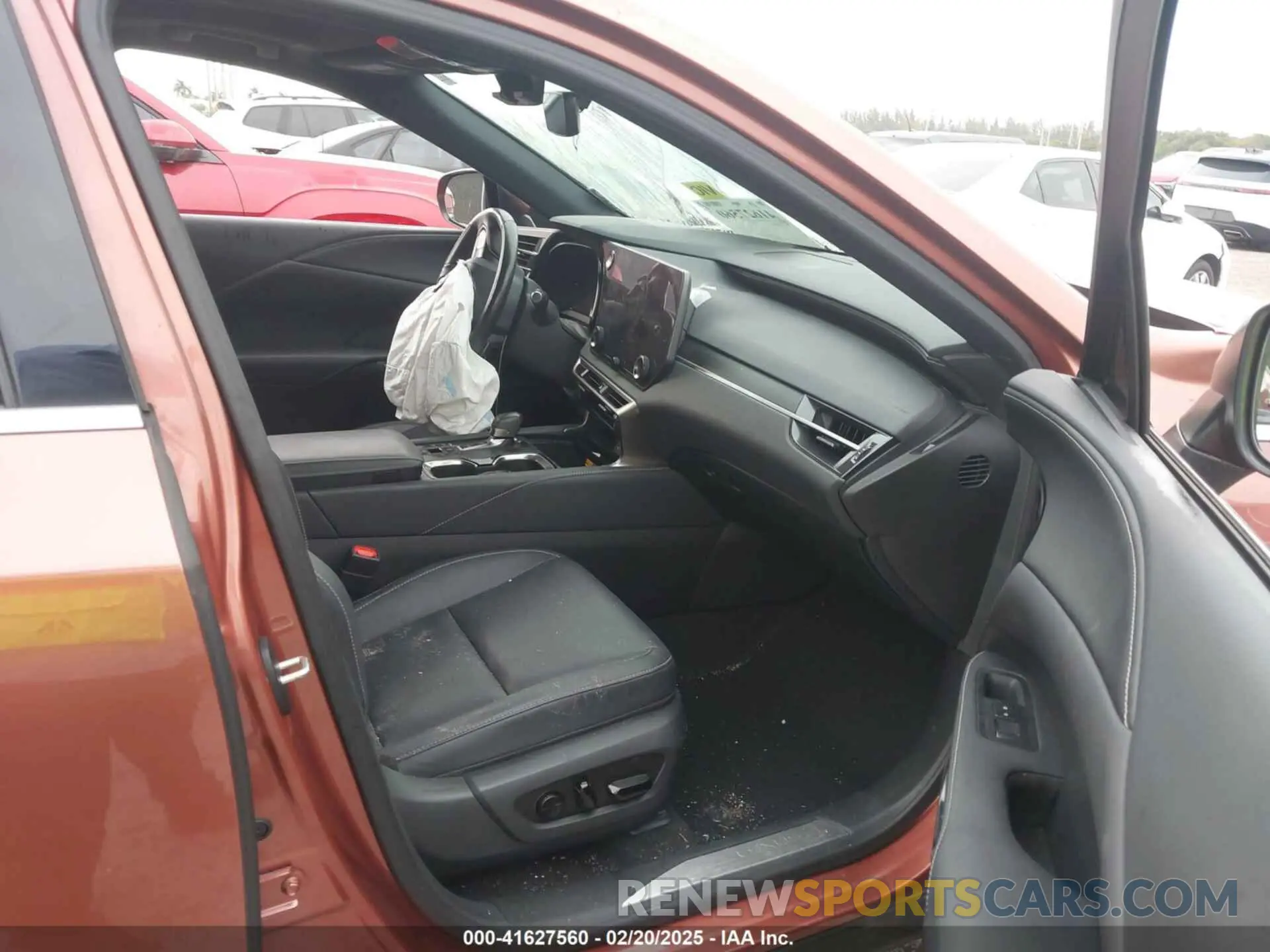5 Photograph of a damaged car 2T2BAMCA4PC017350 LEXUS RX 350 2023
