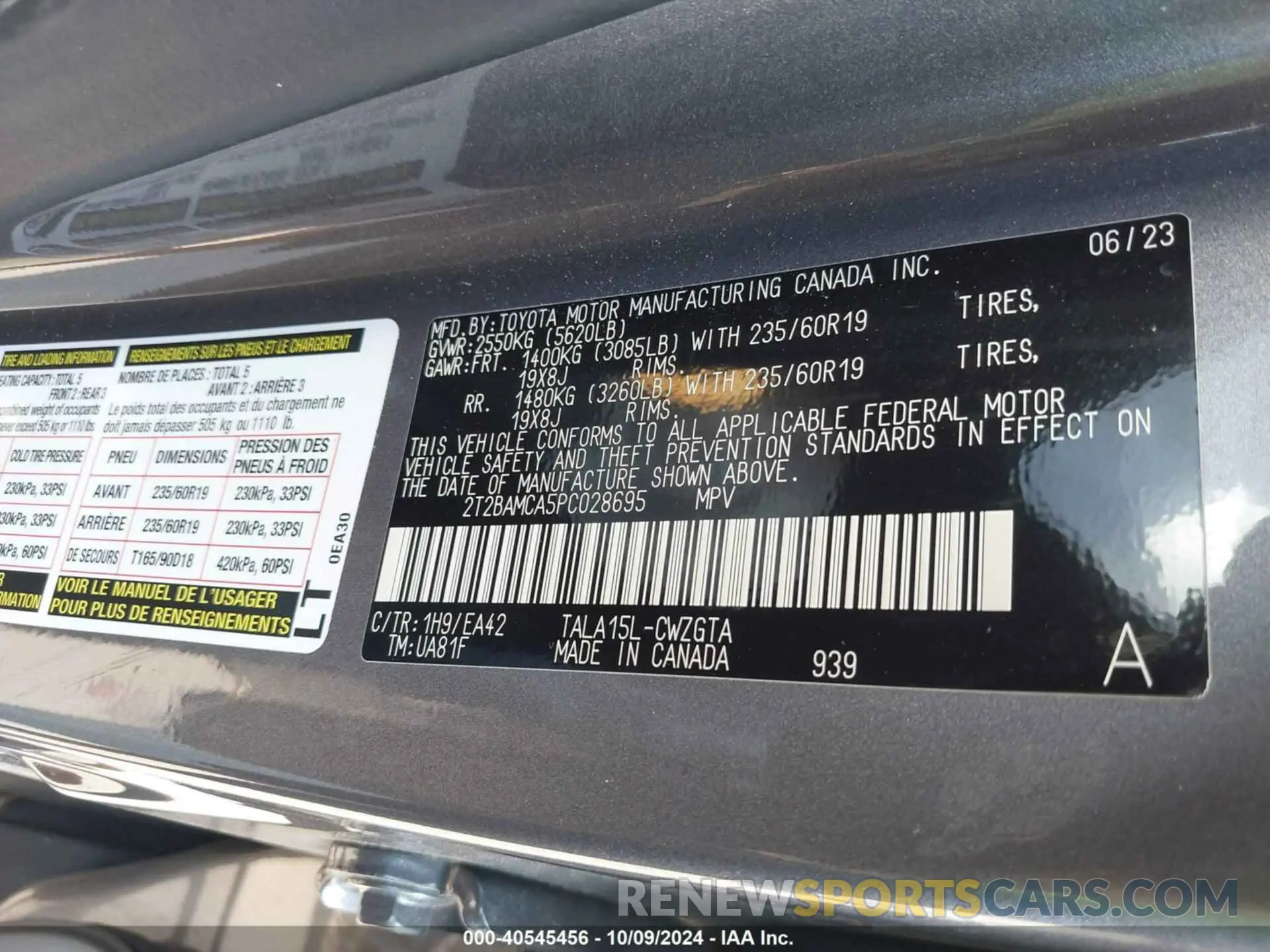 9 Photograph of a damaged car 2T2BAMCA5PC028695 LEXUS RX 350 2023