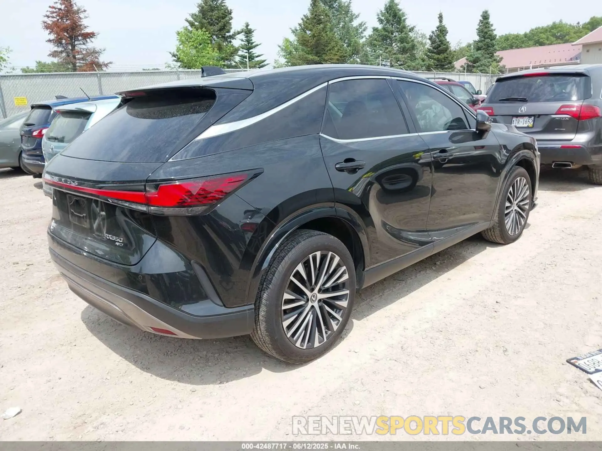 4 Photograph of a damaged car 2T2BAMCA6PC021707 LEXUS RX 350 2023