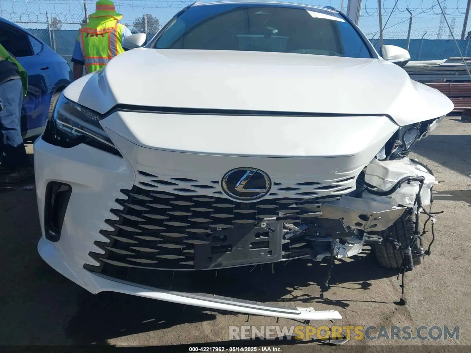17 Photograph of a damaged car 2T2BAMBA0RC028513 LEXUS RX 350 2024