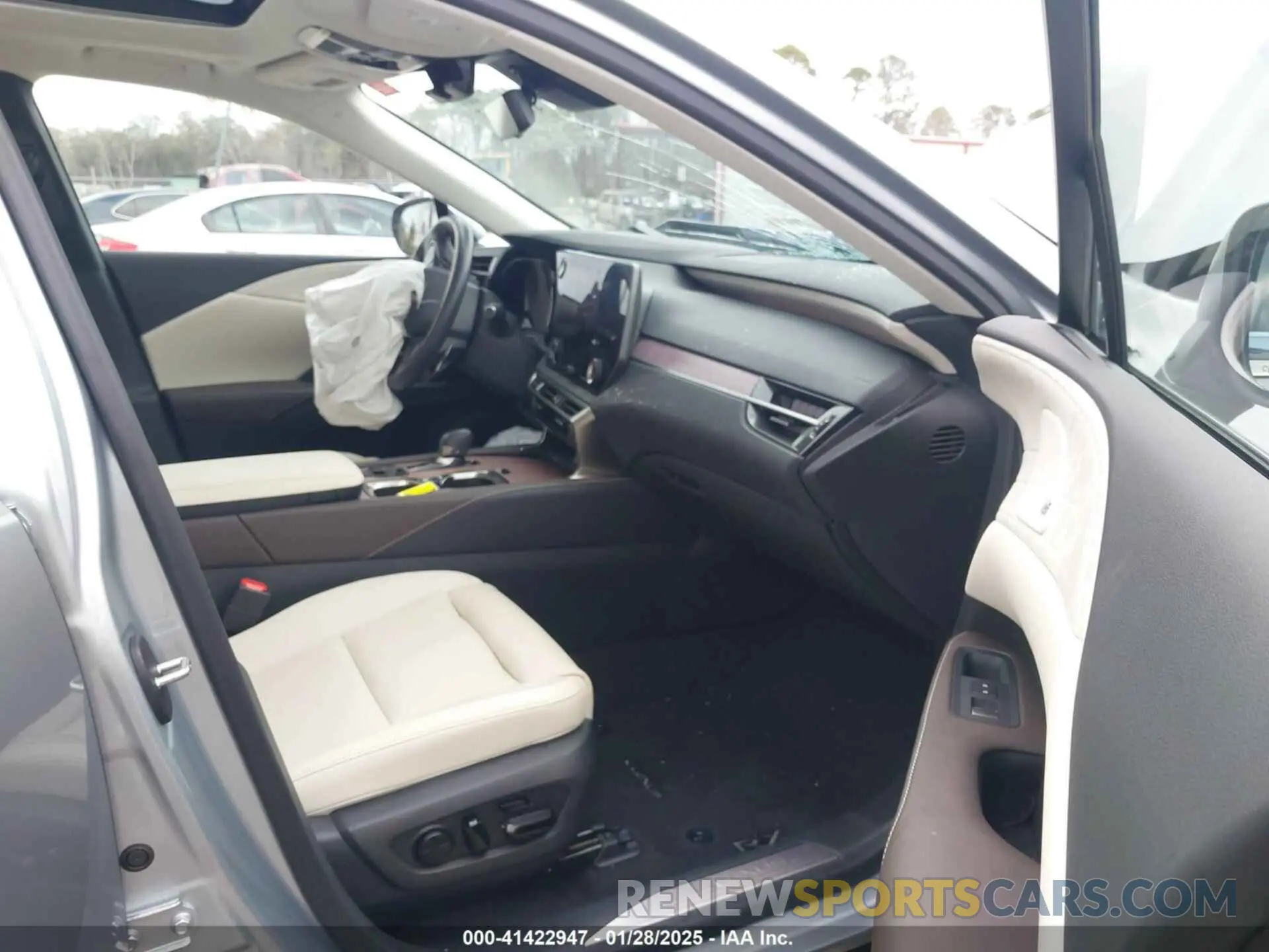 5 Photograph of a damaged car 2T2BAMBA2RC032577 LEXUS RX 350 2024