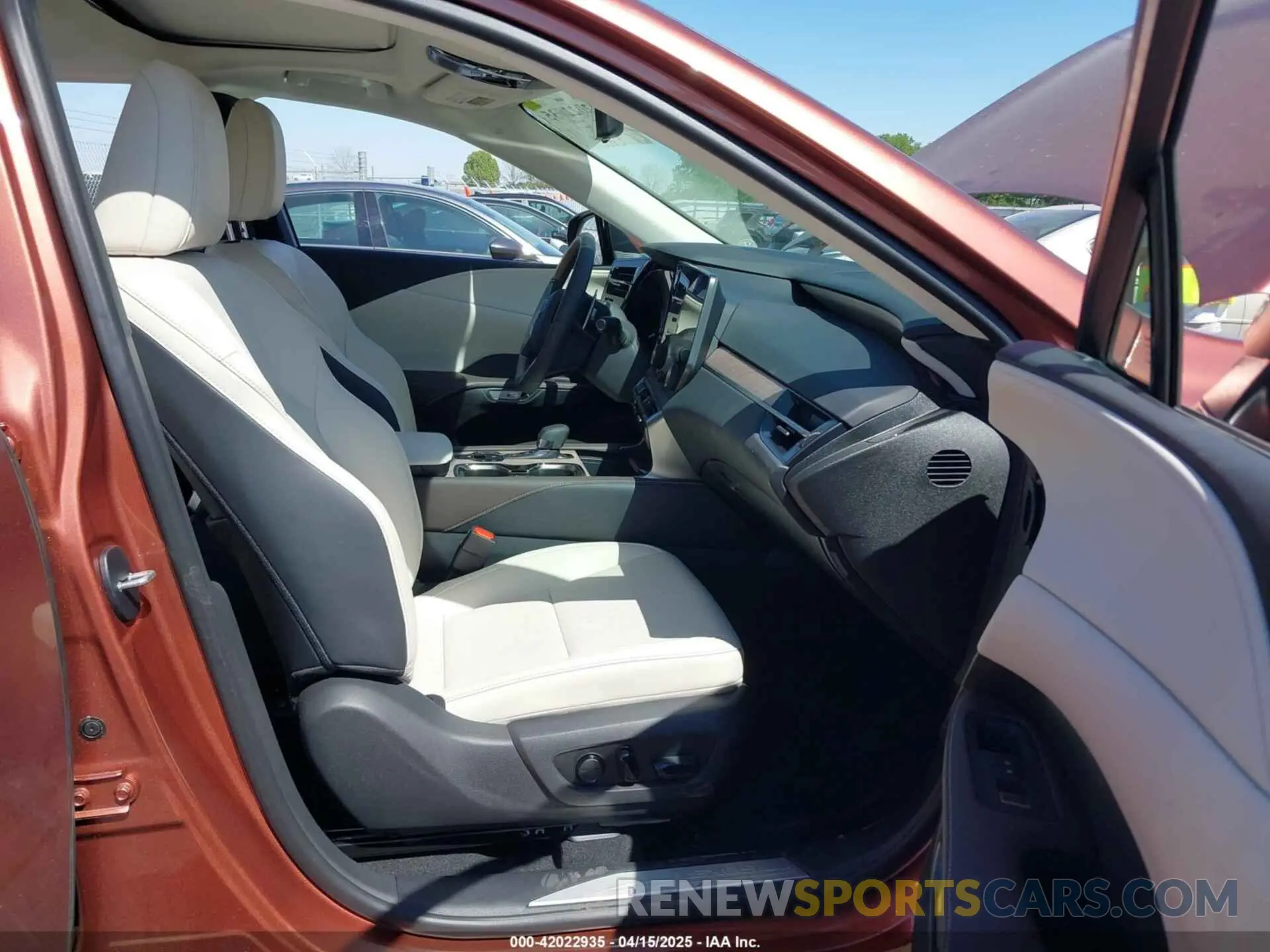 5 Photograph of a damaged car 2T2BAMCA5RC087894 LEXUS RX 350 2024