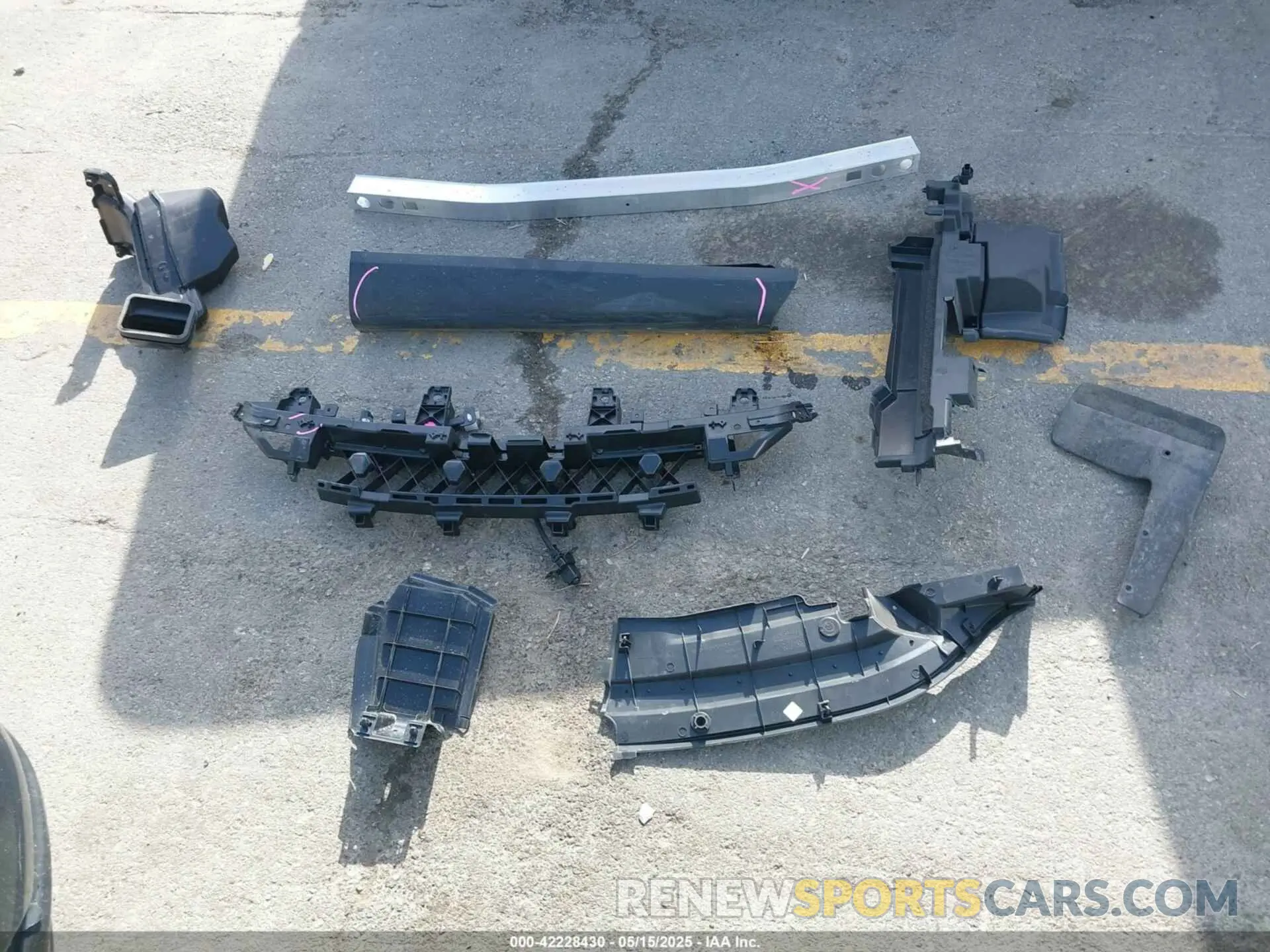 18 Photograph of a damaged car 2T2BAMCA6RC085992 LEXUS RX 350 2024