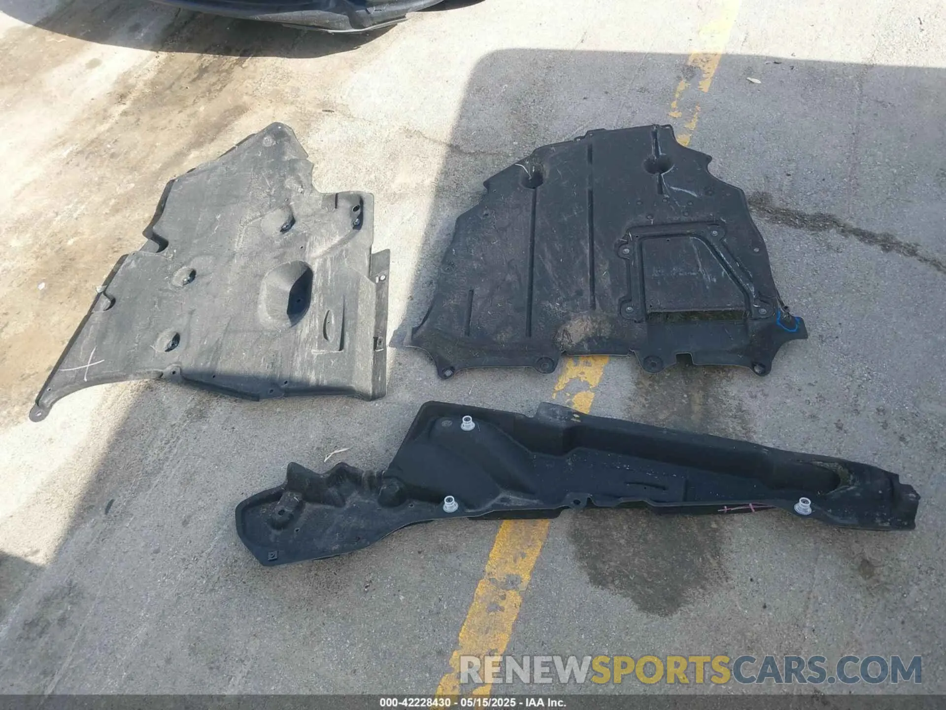 19 Photograph of a damaged car 2T2BAMCA6RC085992 LEXUS RX 350 2024