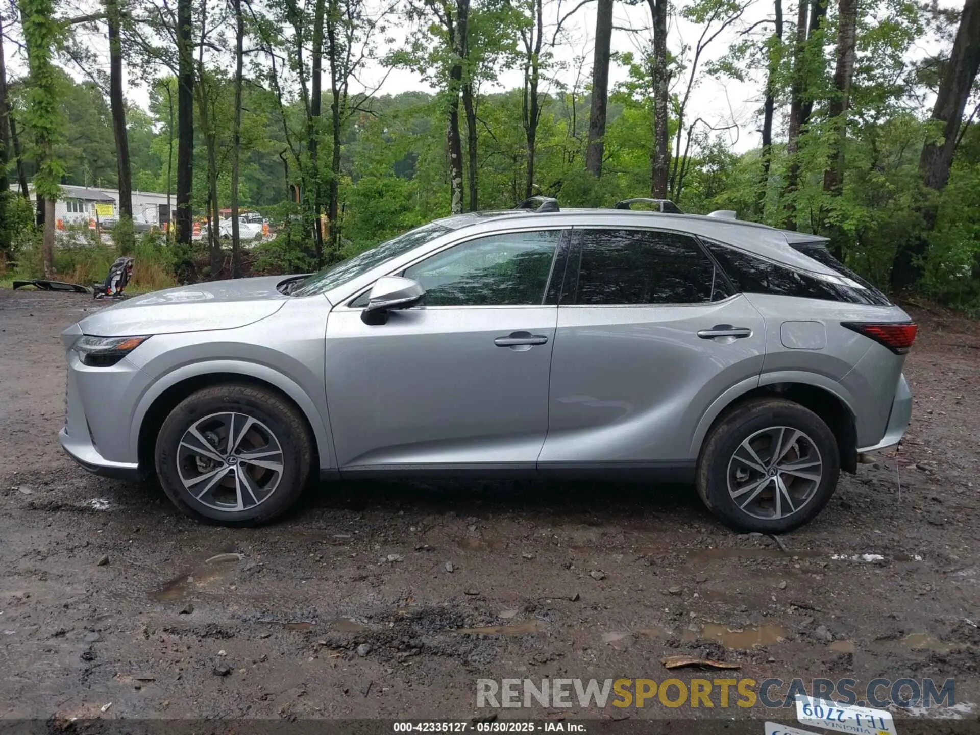 15 Photograph of a damaged car 2T2BAMCA7RC041967 LEXUS RX 350 2024