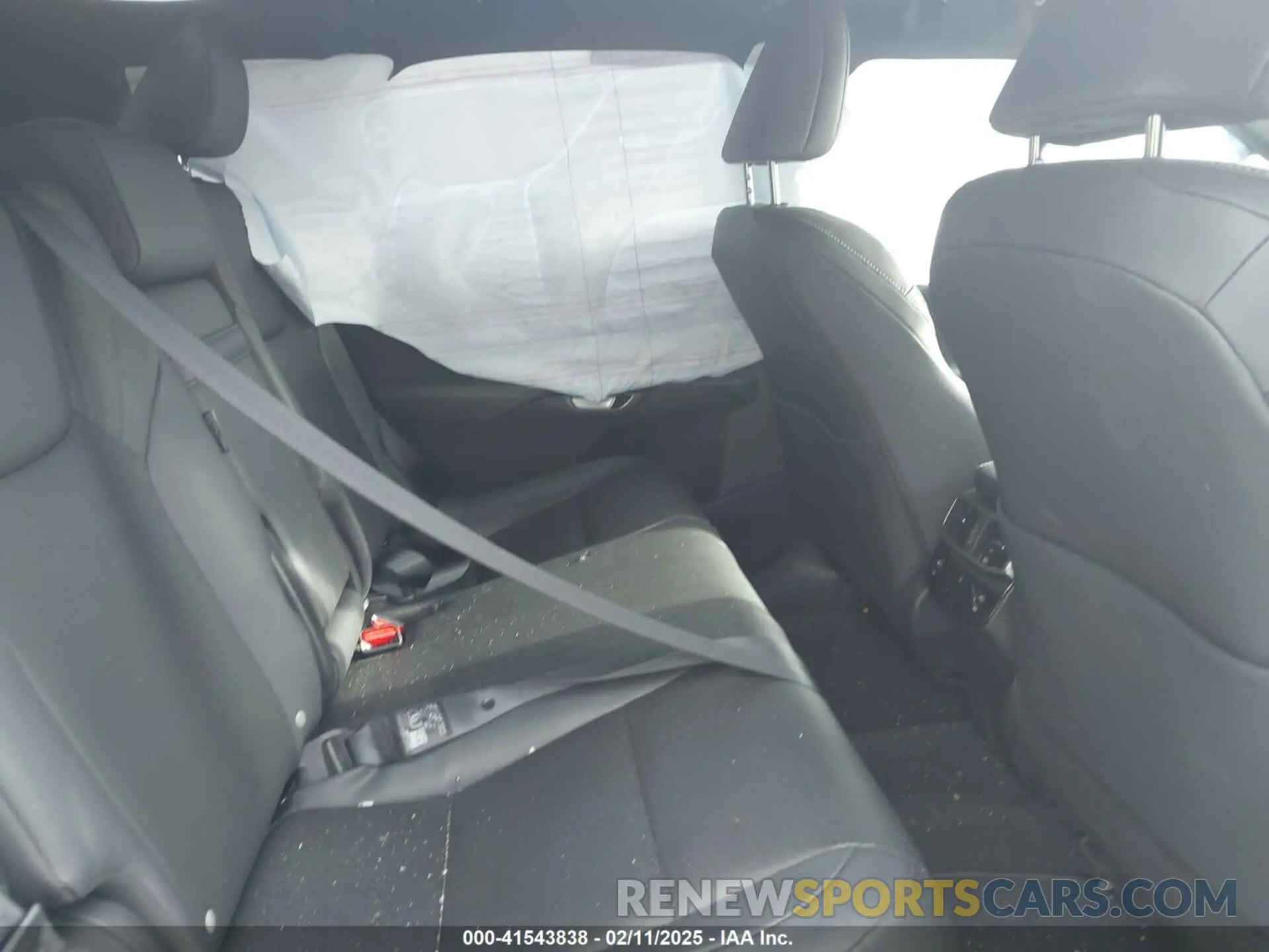 8 Photograph of a damaged car 2T2BAMCA8RC042688 LEXUS RX 350 2024