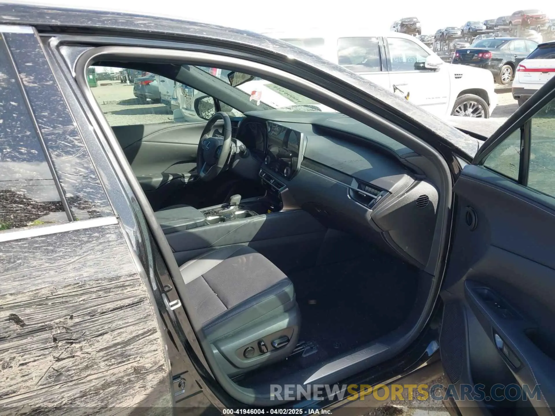 5 Photograph of a damaged car 2T2BAMCA9RC086862 LEXUS RX 350 2024