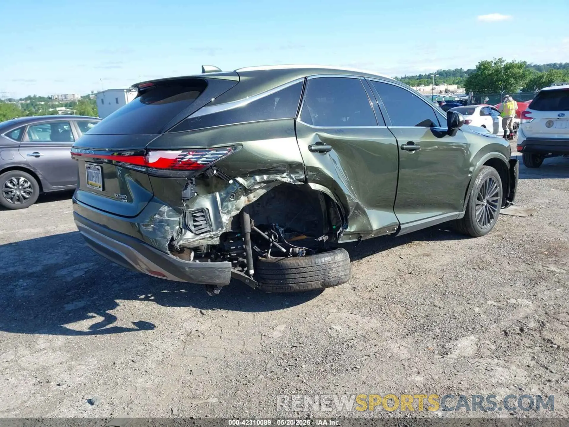 4 Photograph of a damaged car 2T2BAMCAXRC087499 LEXUS RX 350 2024