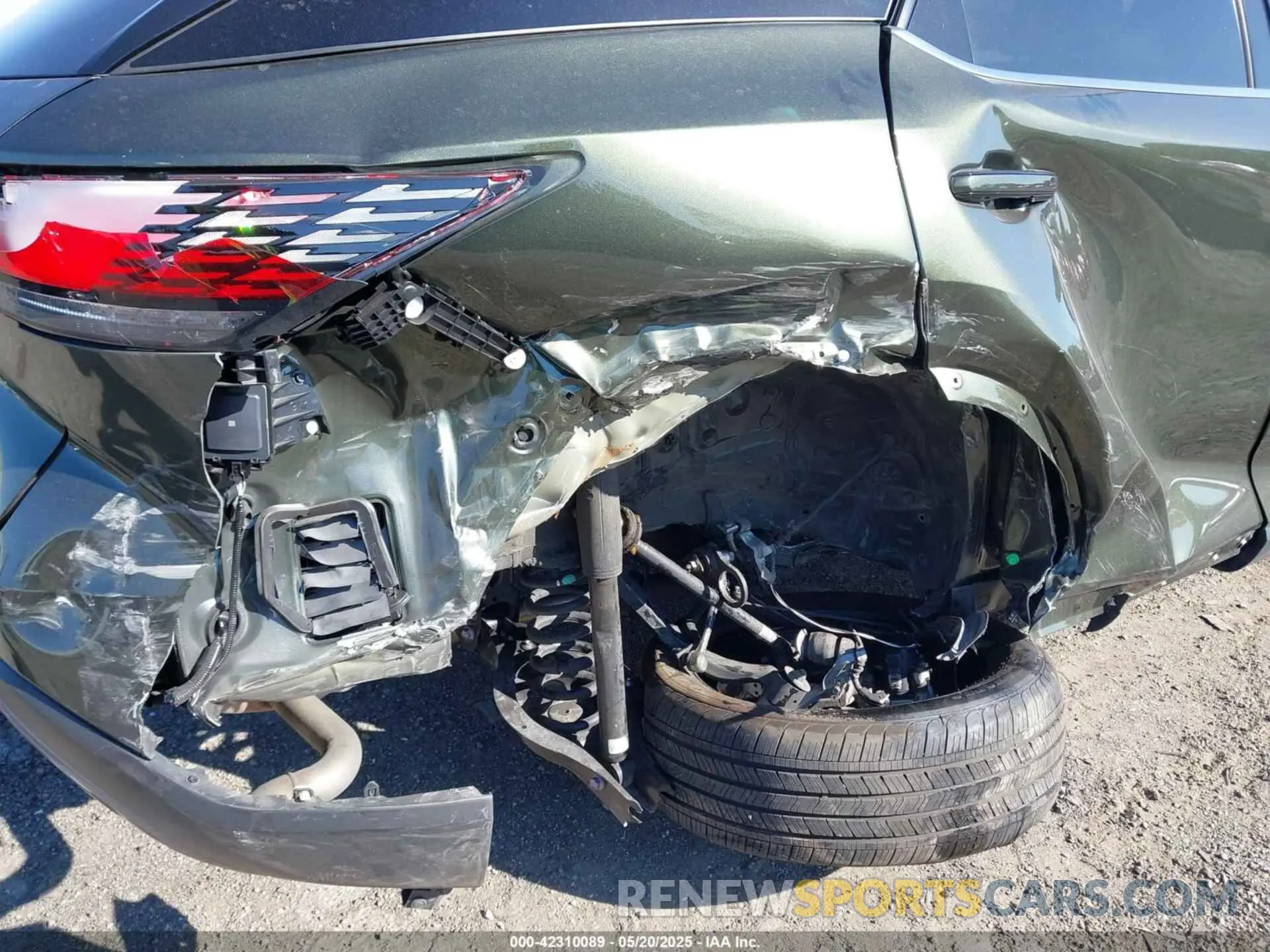 6 Photograph of a damaged car 2T2BAMCAXRC087499 LEXUS RX 350 2024