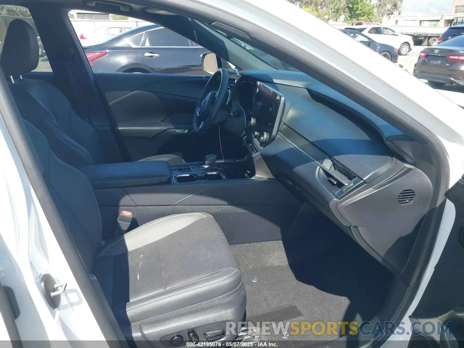 5 Photograph of a damaged car JTJCHMAA3R2012338 LEXUS RX 350 2024