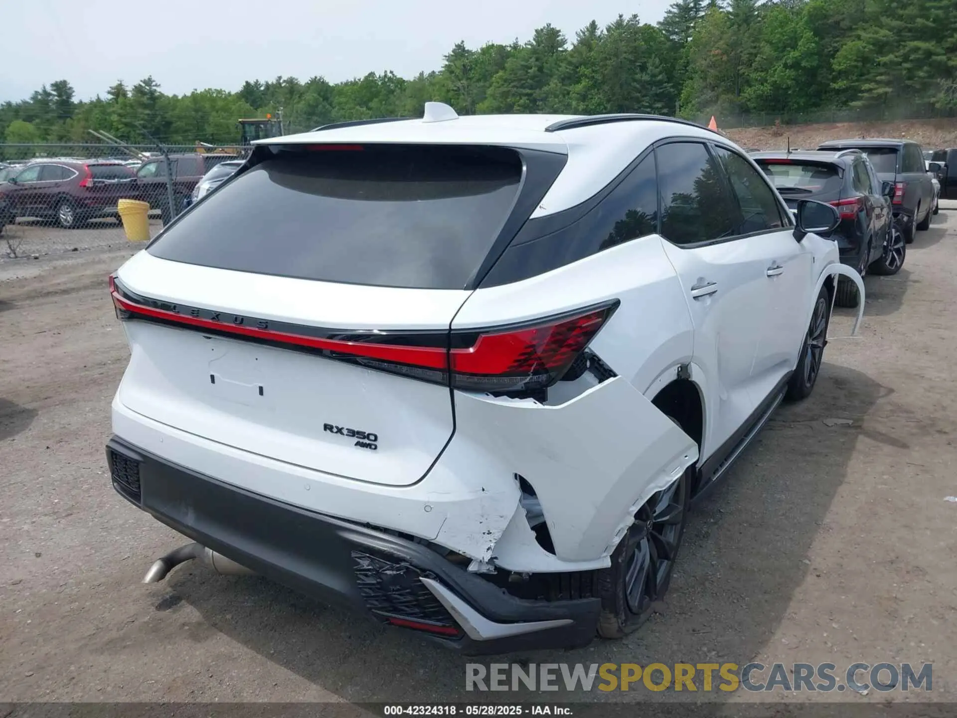 4 Photograph of a damaged car 2T2BAMCA4SC098441 LEXUS RX 350 2025
