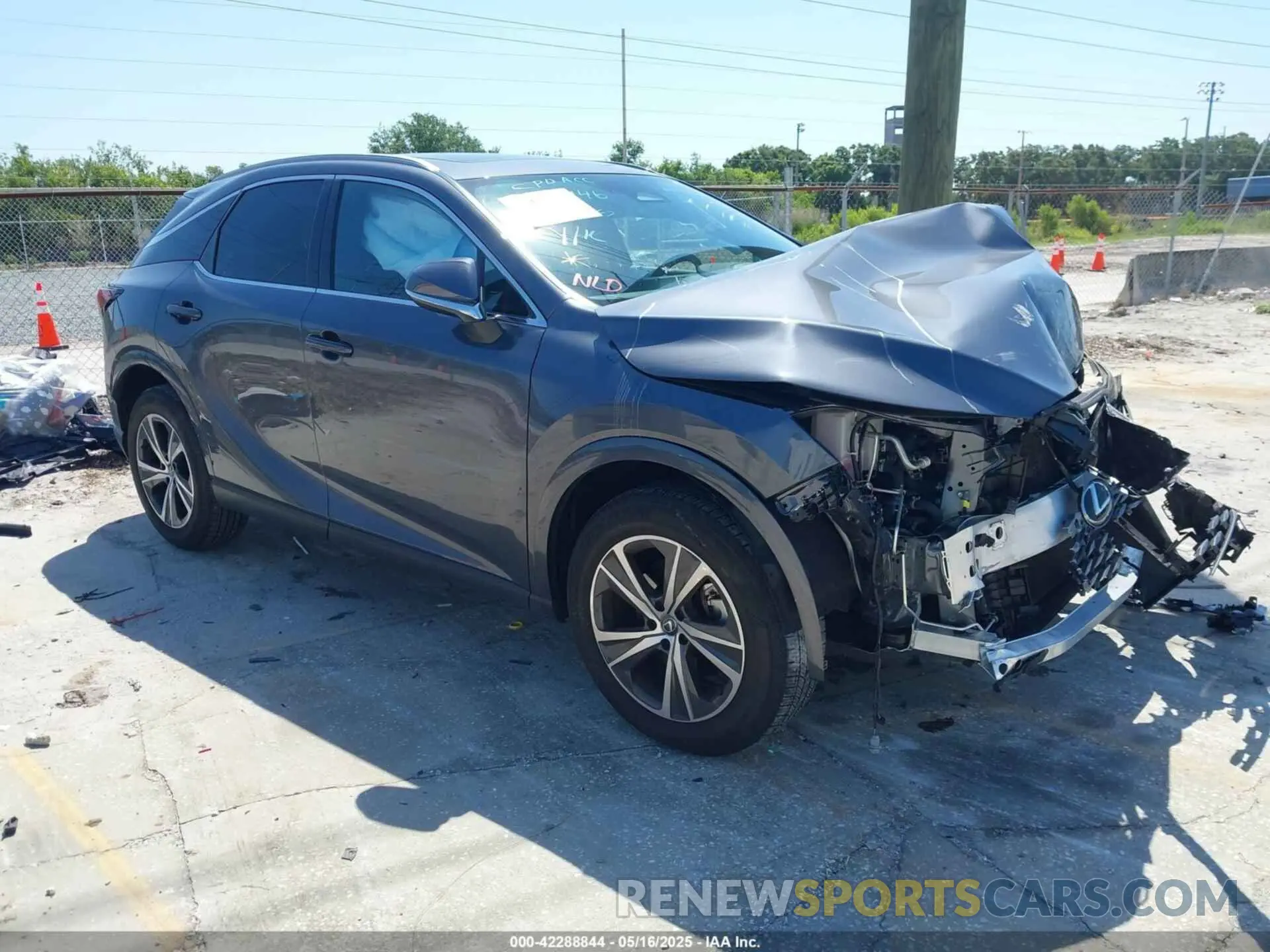 1 Photograph of a damaged car JTJCHMAA3S2022146 LEXUS RX 350 2025