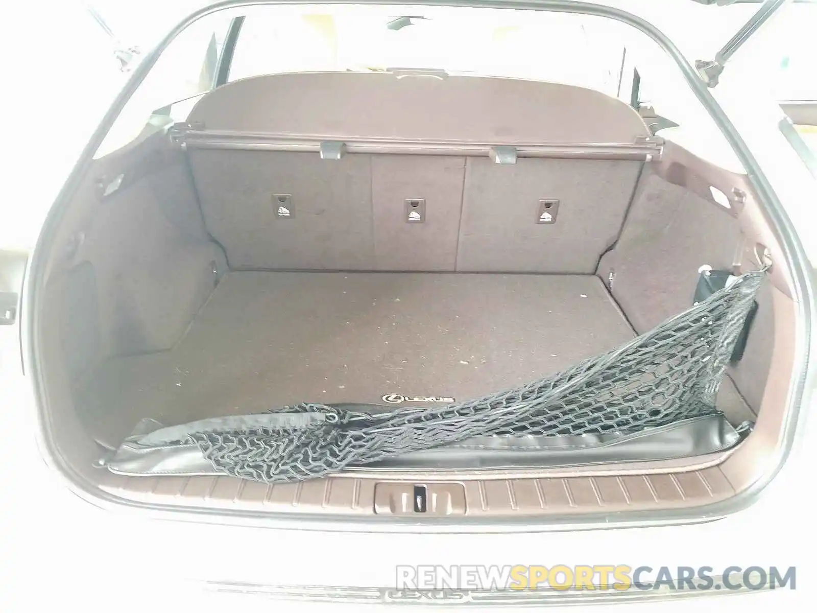 9 Photograph of a damaged car 2T2ZZMCA2KC122713 LEXUS RX 350 BAS 2019