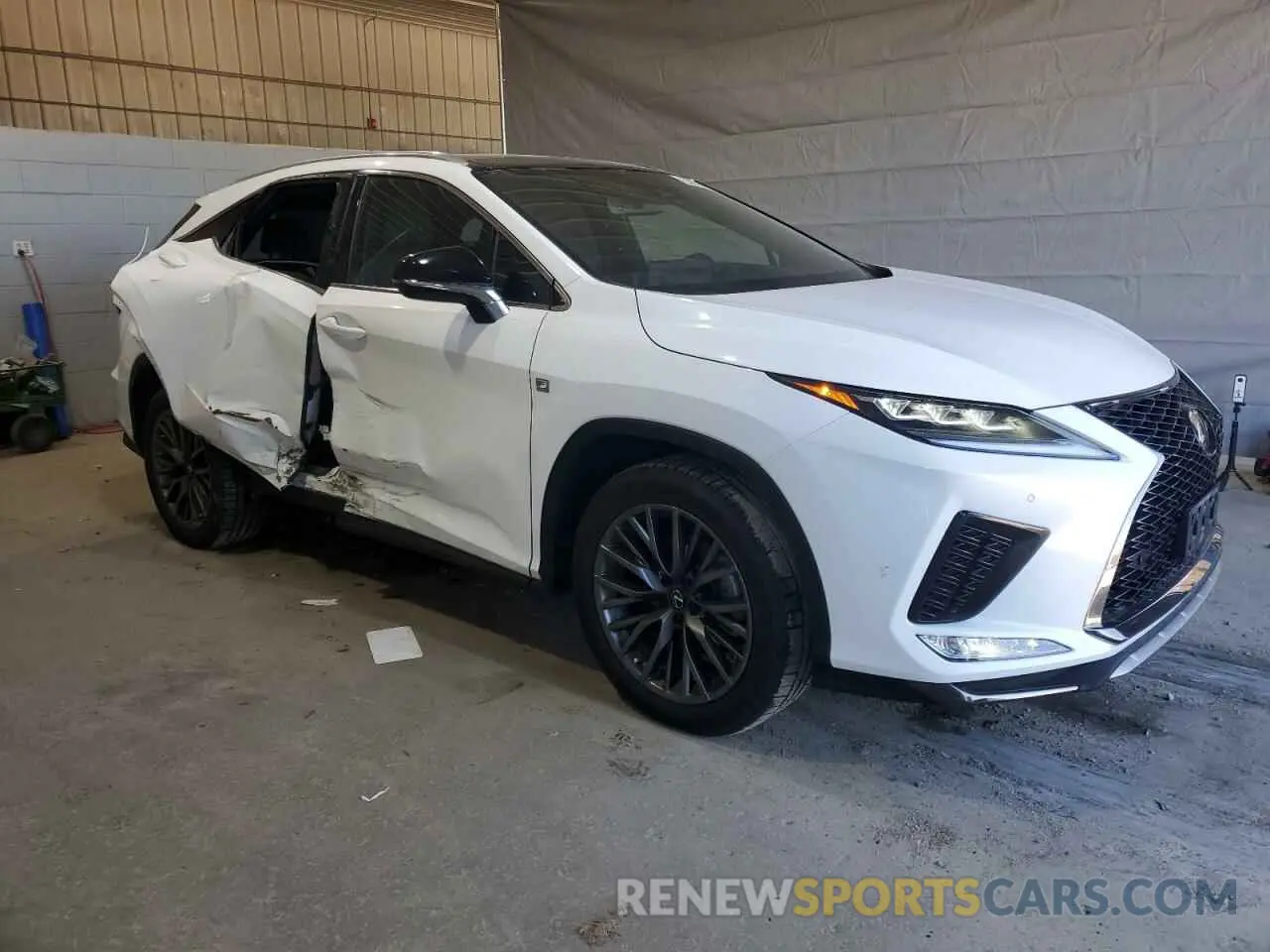 4 Photograph of a damaged car 2T2YZMDA4NC315637 LEXUS RX 350 F S 2022