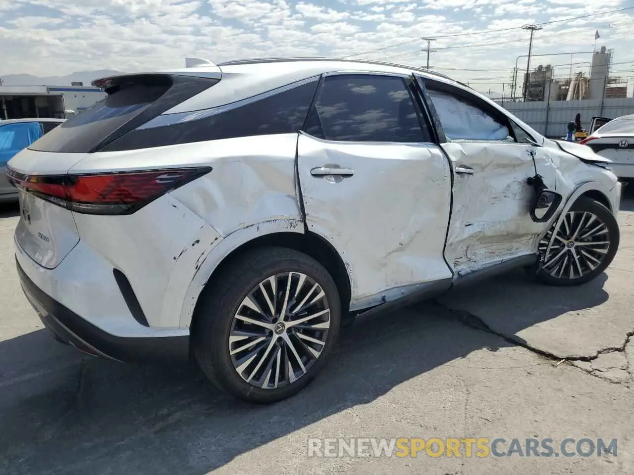 3 Photograph of a damaged car JTJCHMAA5P2008109 LEXUS RX 350 PRE 2023