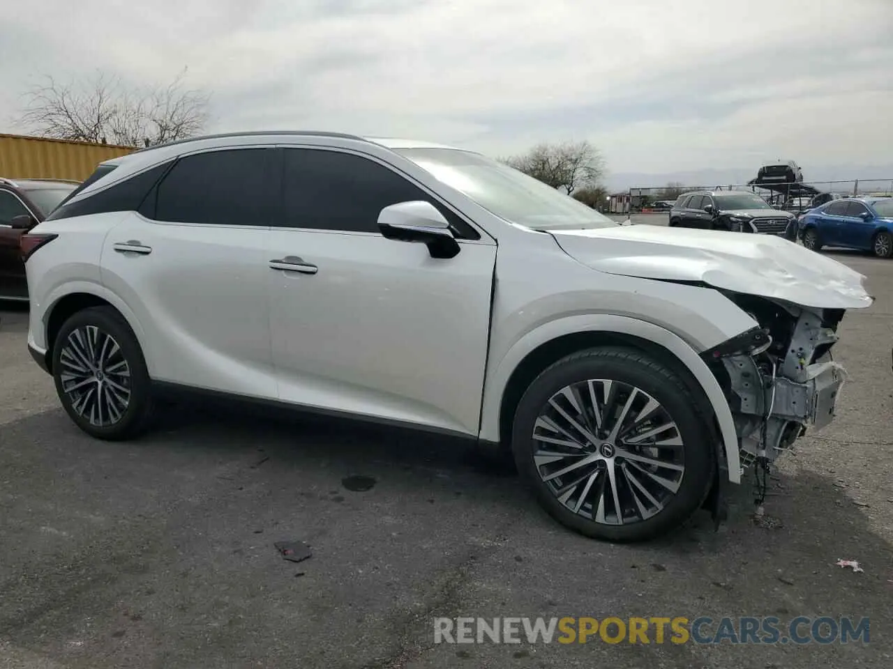 4 Photograph of a damaged car JTJCHMAAXR2015902 LEXUS RX 350 PRE 2024
