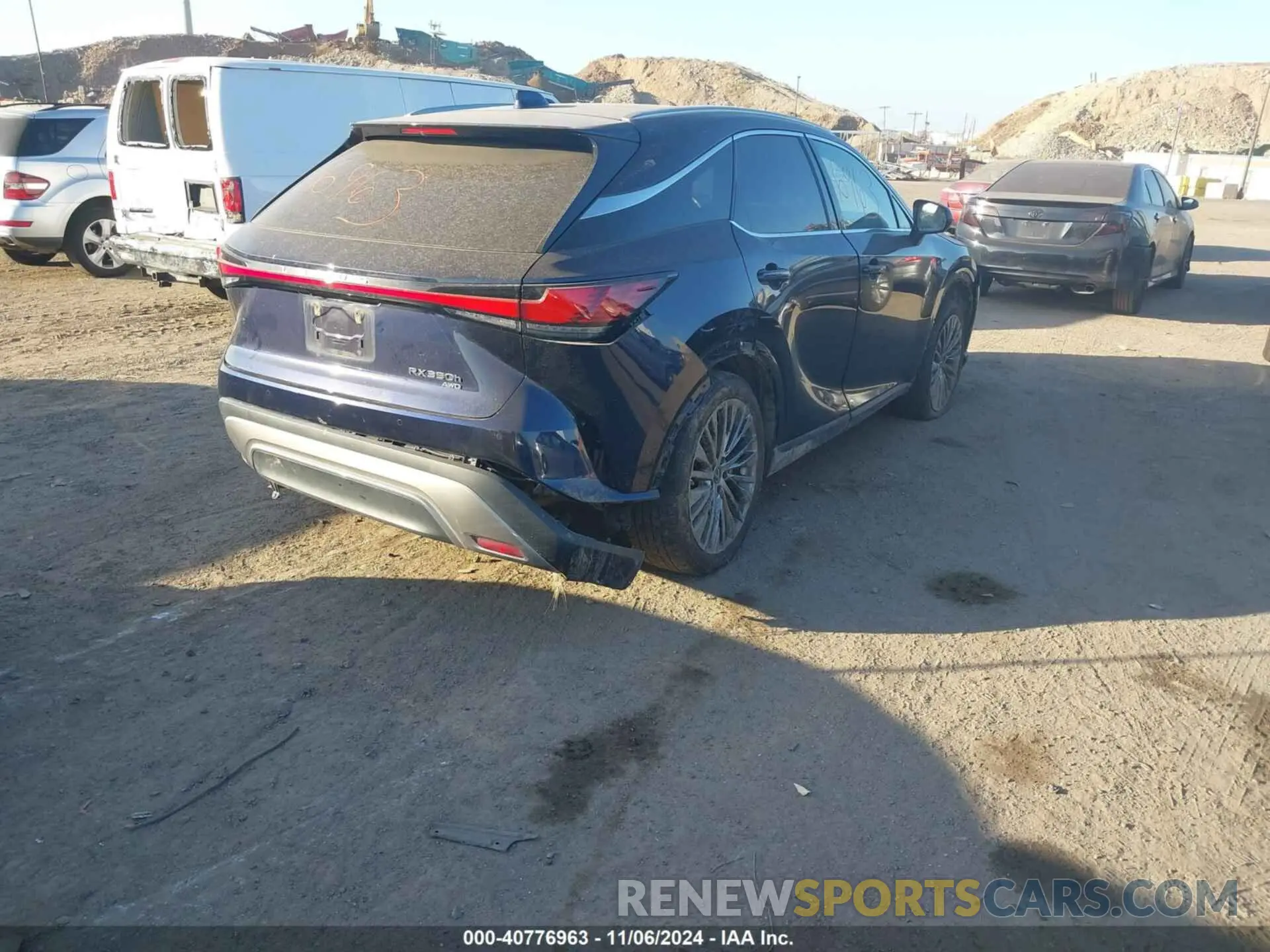 4 Photograph of a damaged car 2T2BBMCA8PC003724 LEXUS RX 350H 2023