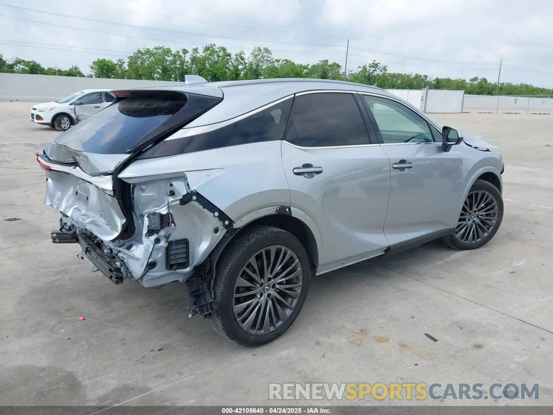 4 Photograph of a damaged car 2T2BBMCA8PC022516 LEXUS RX 350H 2023