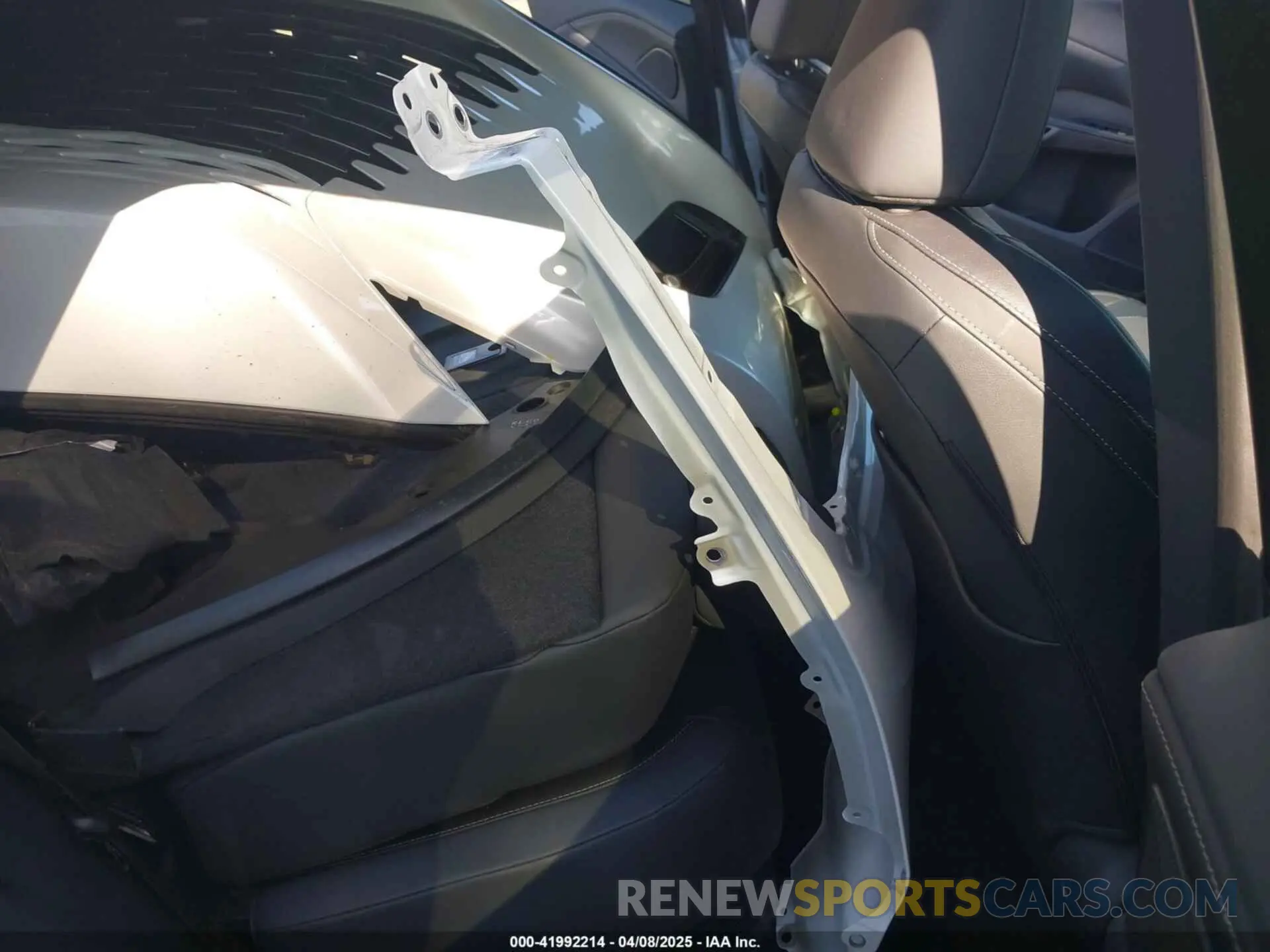 20 Photograph of a damaged car 2T2BBMCA0RC057103 LEXUS RX 350H 2024