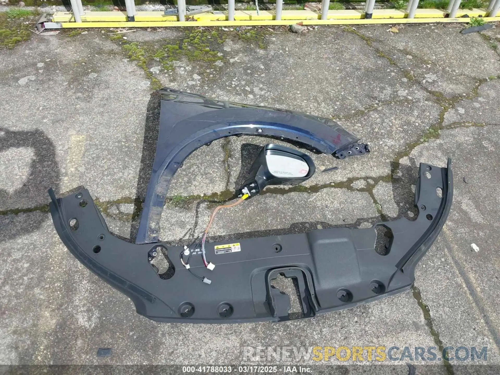 18 Photograph of a damaged car 2T2BBMCA1RC060043 LEXUS RX 350H 2024