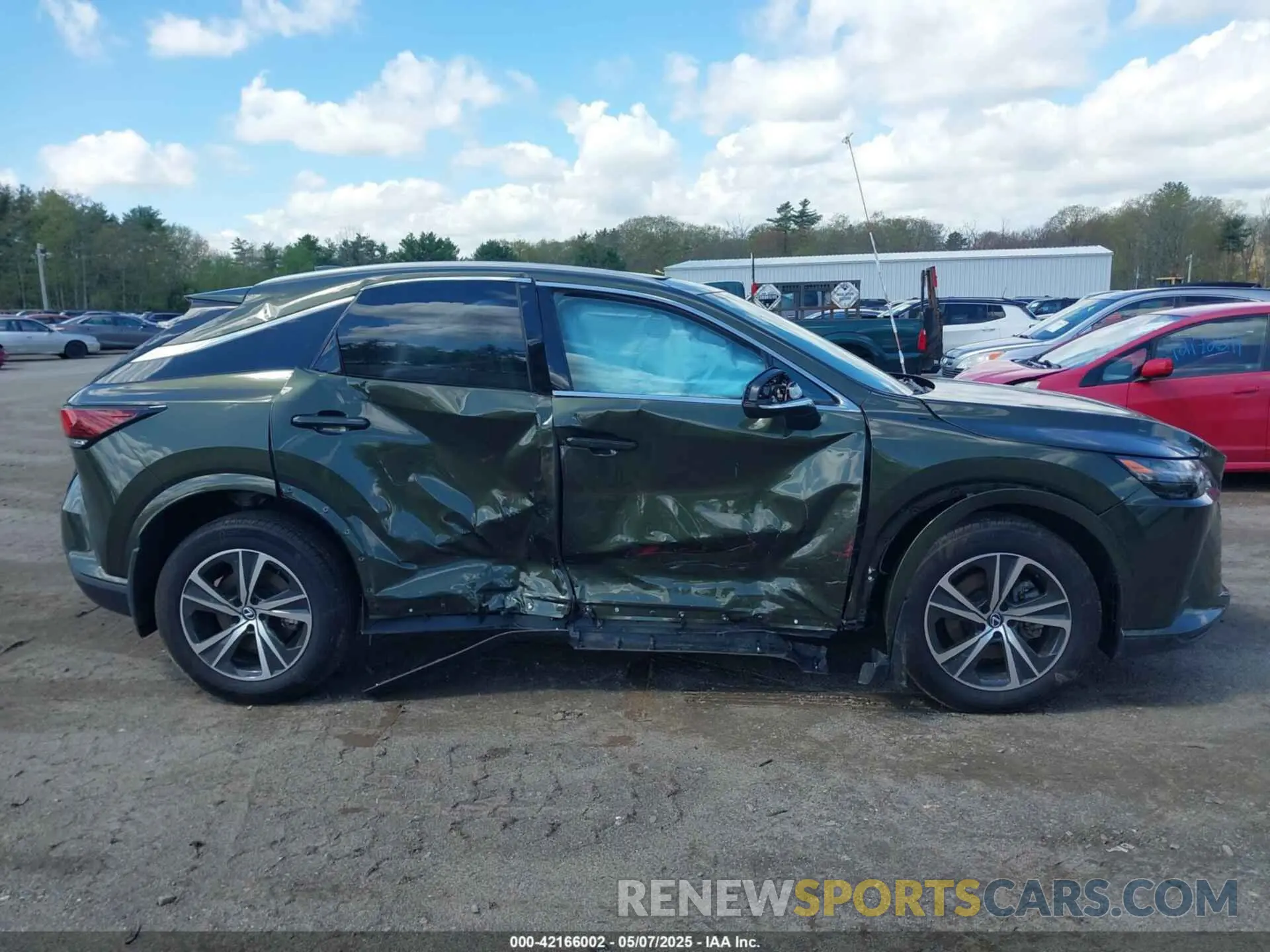 14 Photograph of a damaged car 2T2BBMCA2RC042215 LEXUS RX 350H 2024