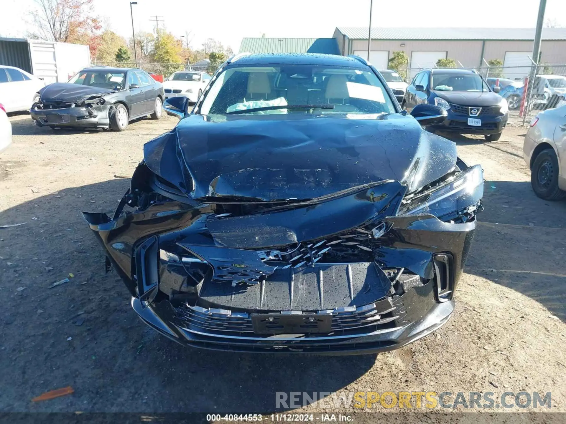 6 Photograph of a damaged car 2T2BBMCA4RC036187 LEXUS RX 350H 2024