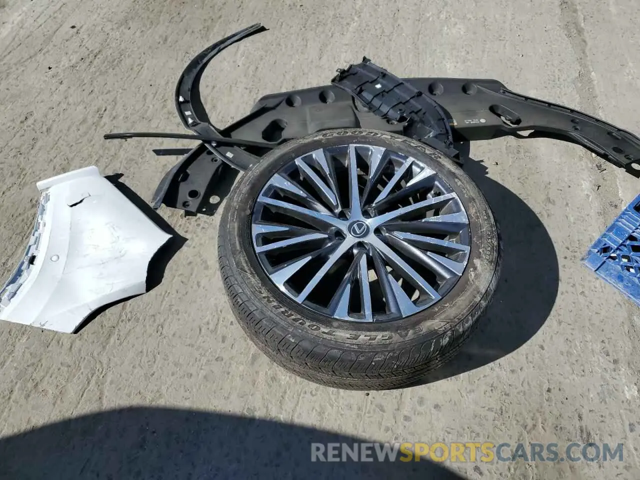 13 Photograph of a damaged car 2T2BBMCA0PC009677 LEXUS RX 350H BA 2023
