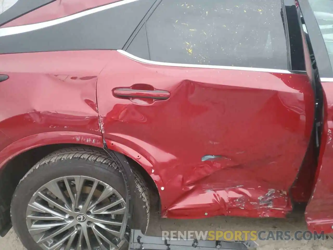 11 Photograph of a damaged car 2T2BBMCA0RC054184 LEXUS RX 350H BA 2024