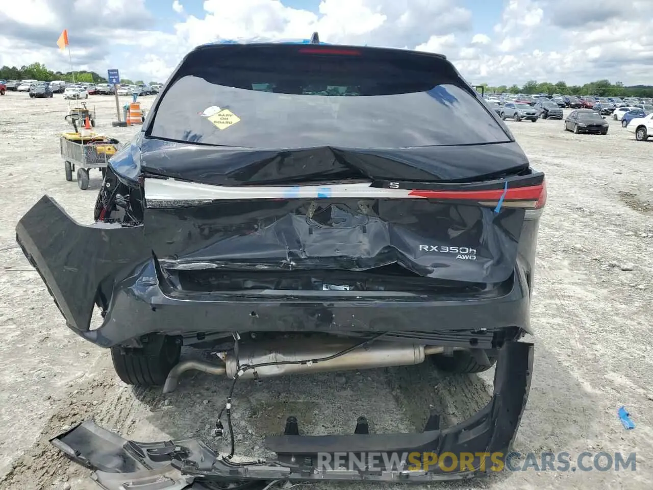 6 Photograph of a damaged car 2T2BBMCA3RC035404 LEXUS RX 350H BA 2024