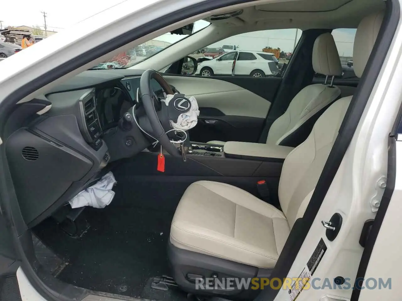 7 Photograph of a damaged car 2T2BBMCA4RC034410 LEXUS RX 350H BA 2024