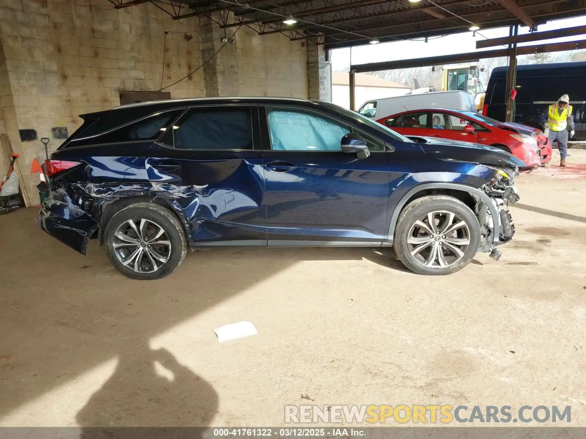 14 Photograph of a damaged car JTJDZKCA4K2021588 LEXUS RX 350L 2019