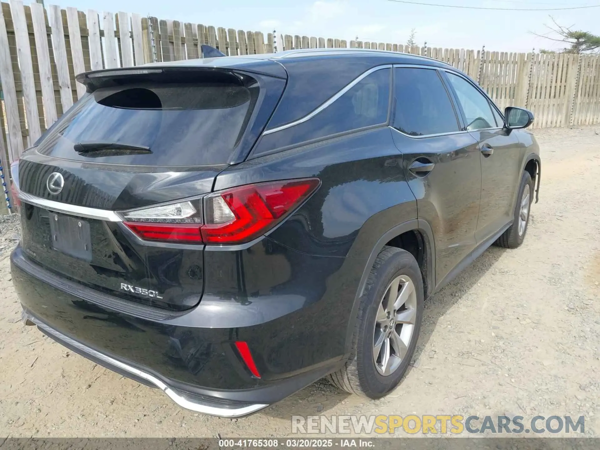 4 Photograph of a damaged car JTJDZKCA7K2017342 LEXUS RX 350L 2019