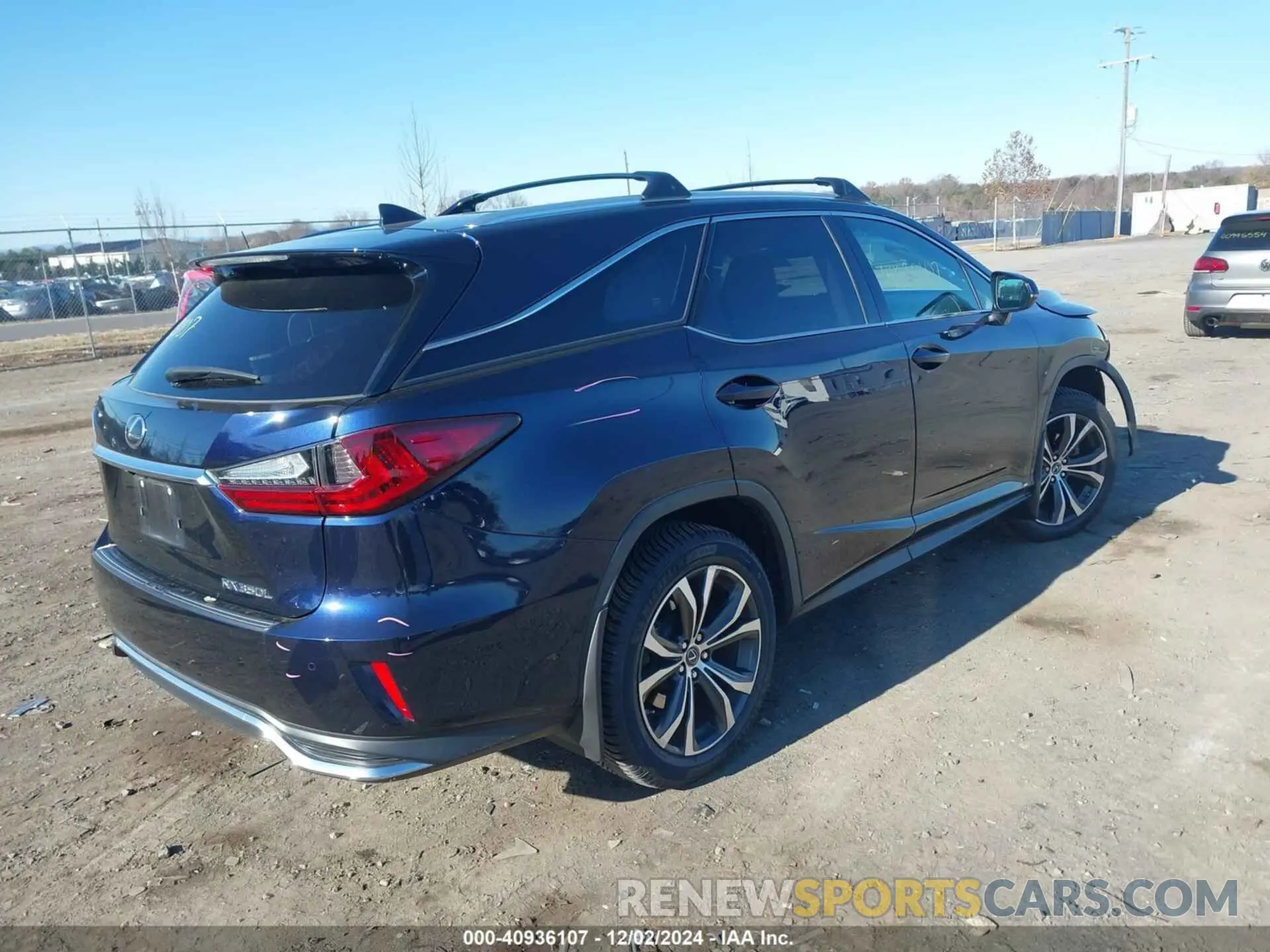4 Photograph of a damaged car JTJDZKCA8K2015082 LEXUS RX 350L 2019