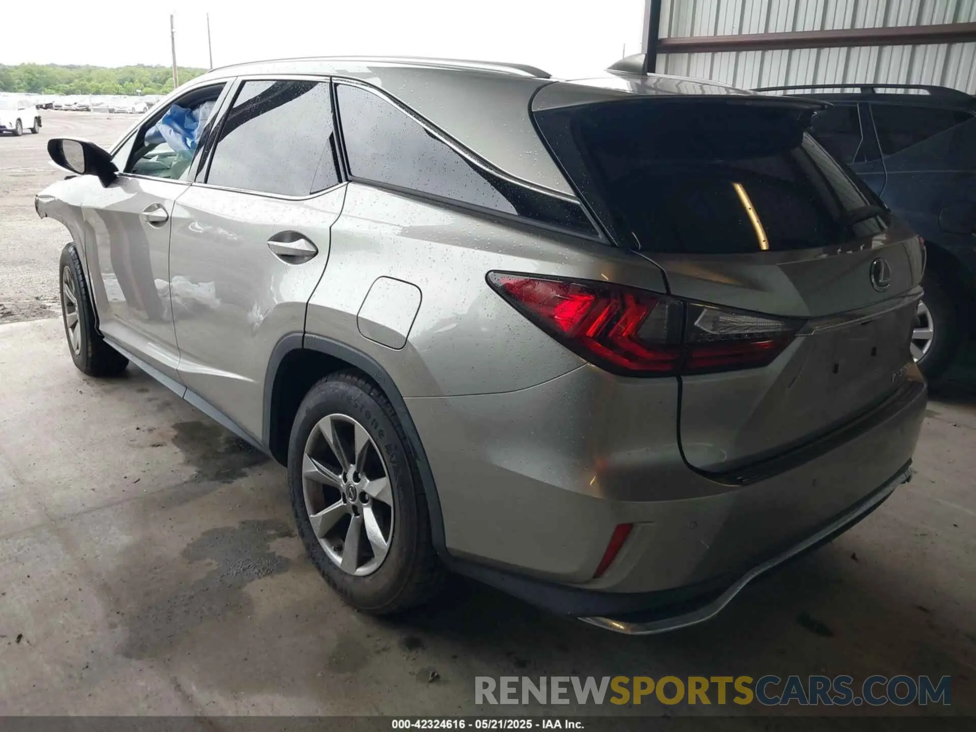 3 Photograph of a damaged car JTJDZKCA8K2019648 LEXUS RX 350L 2019