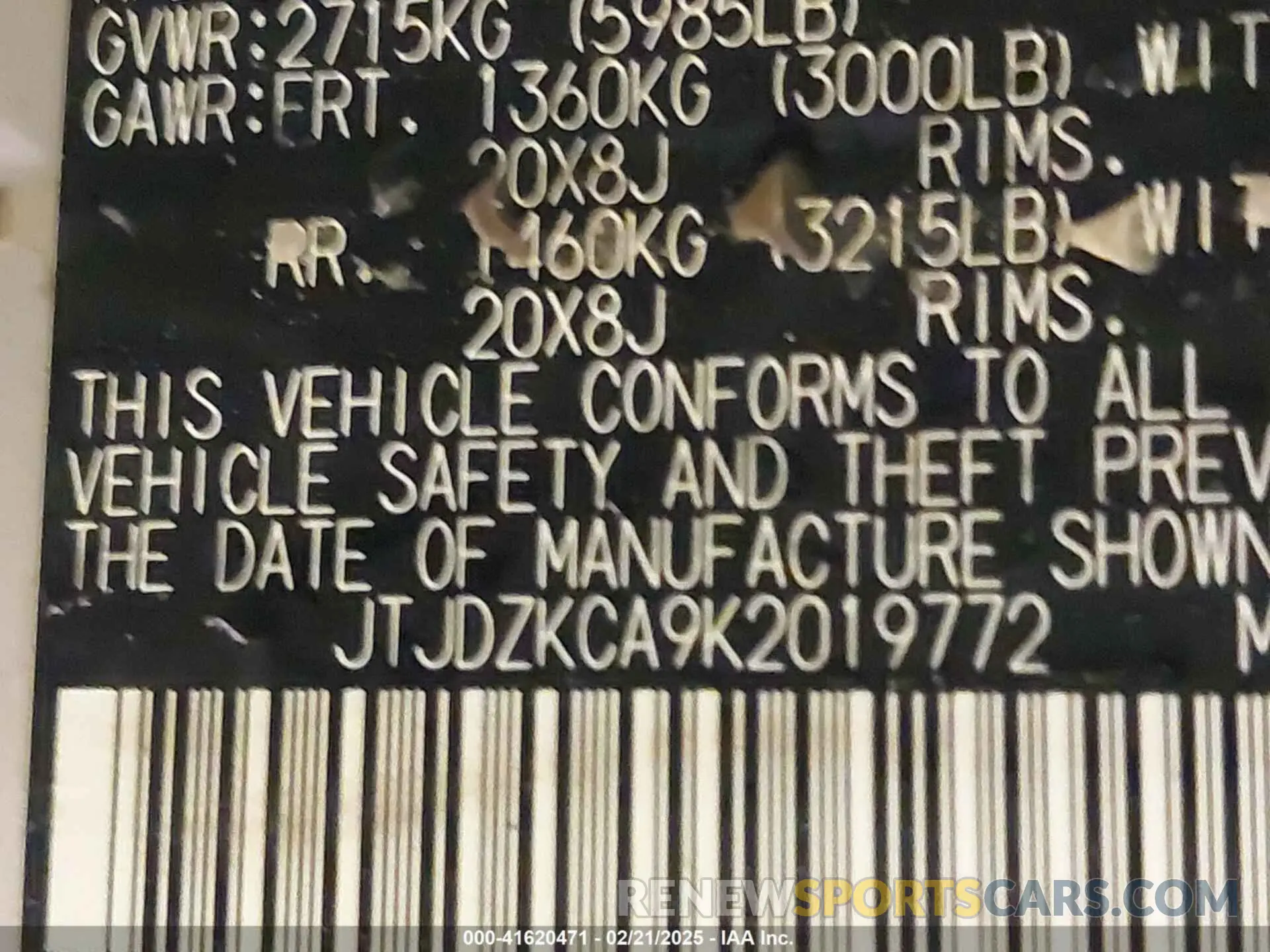 9 Photograph of a damaged car JTJDZKCA9K2019772 LEXUS RX 350L 2019