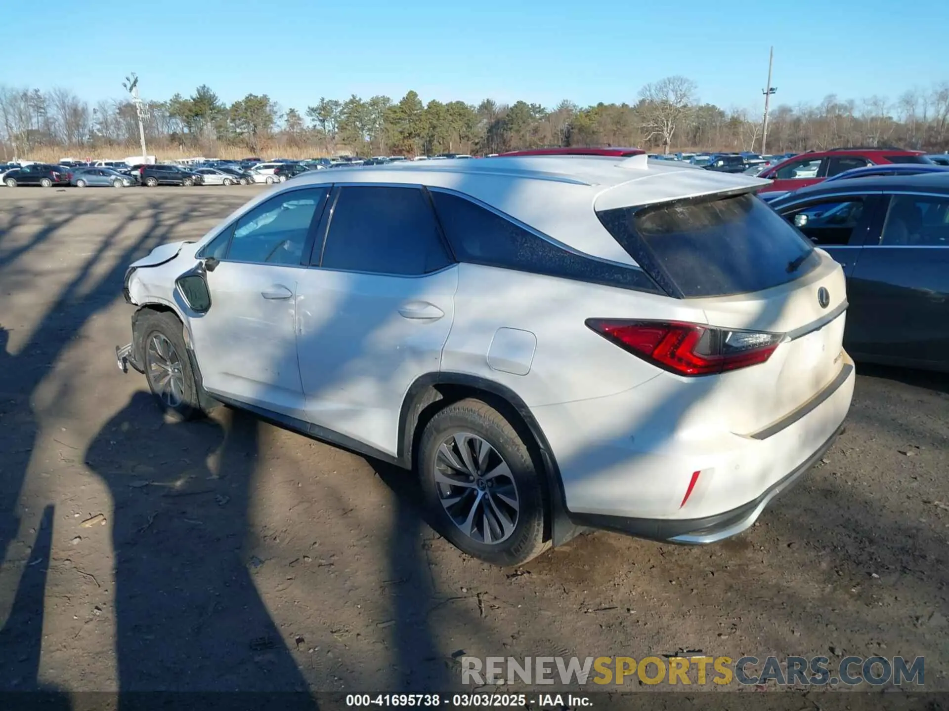 14 Photograph of a damaged car JTJHZKFA3L2026103 LEXUS RX 350L 2020