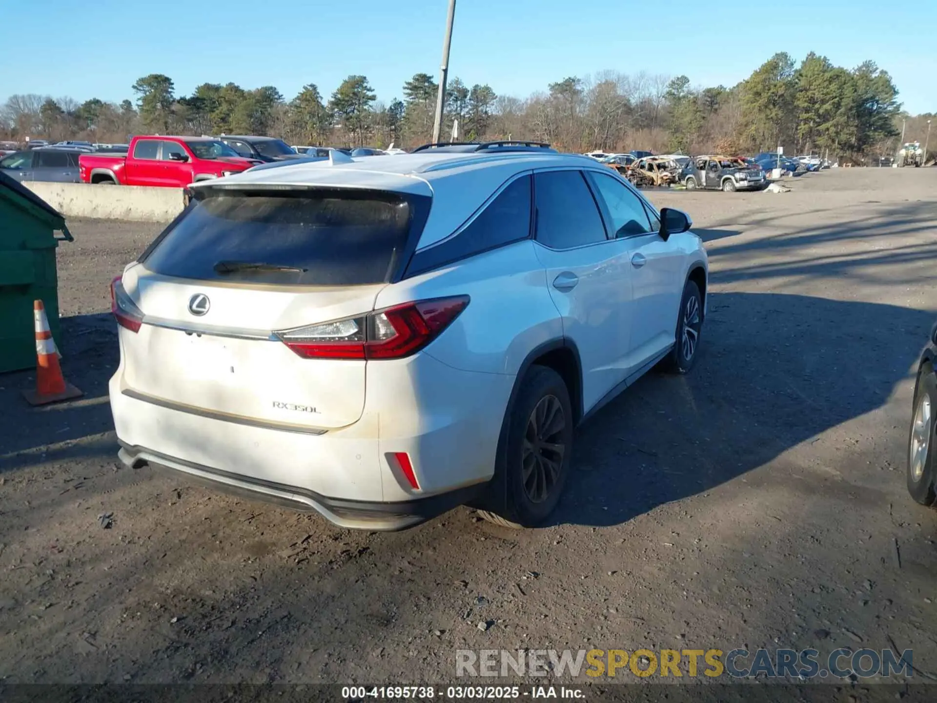 4 Photograph of a damaged car JTJHZKFA3L2026103 LEXUS RX 350L 2020
