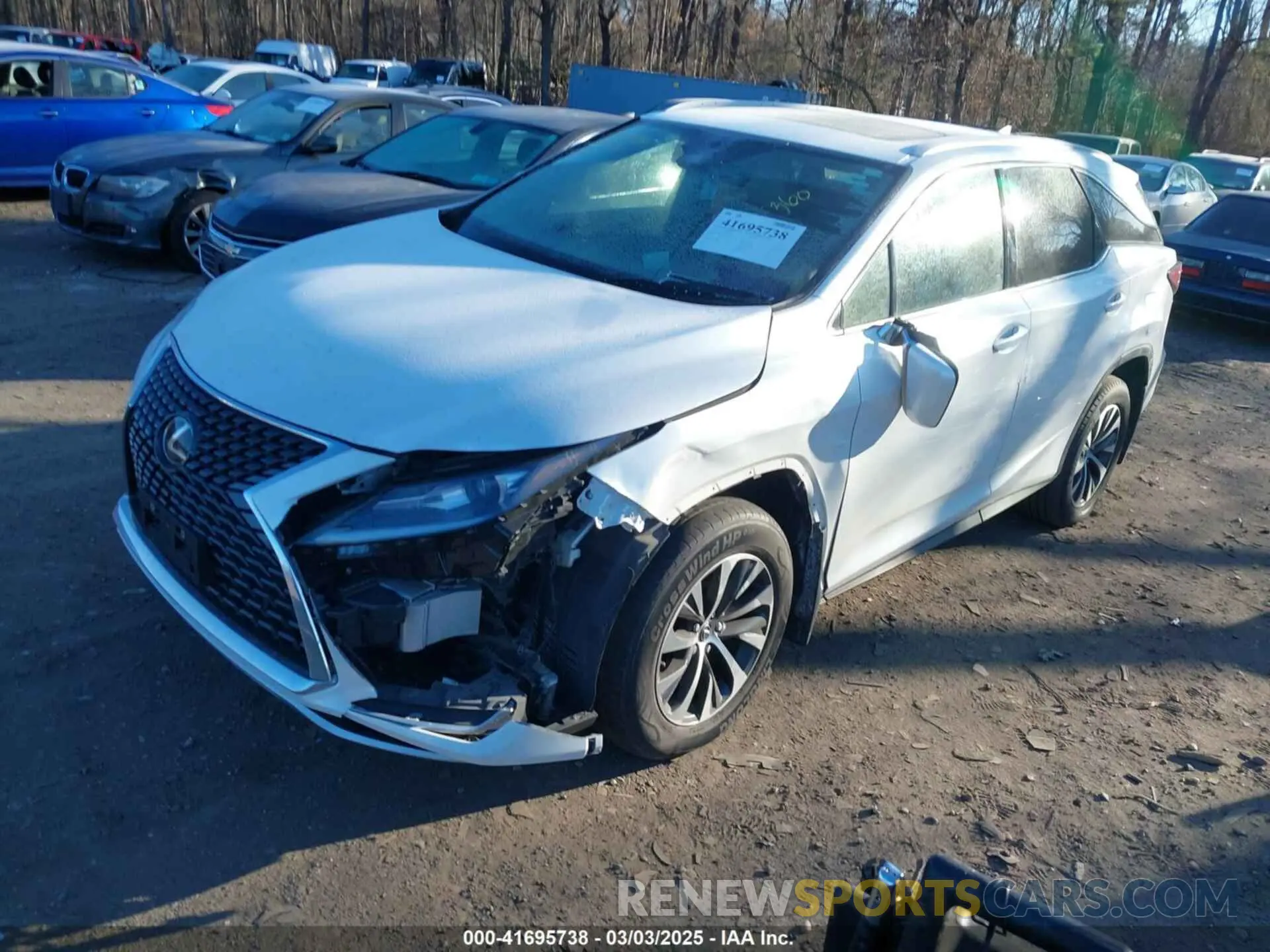 6 Photograph of a damaged car JTJHZKFA3L2026103 LEXUS RX 350L 2020