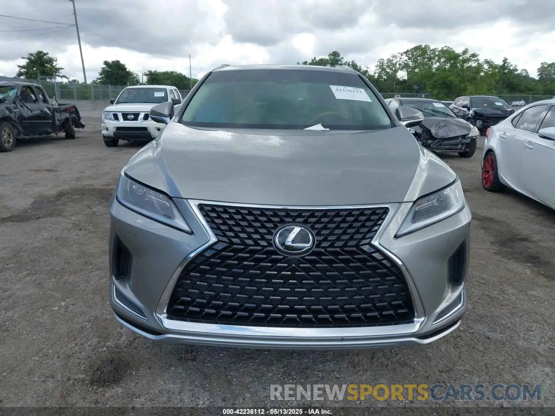 12 Photograph of a damaged car JTJHZKFA6L2026127 LEXUS RX 350L 2020