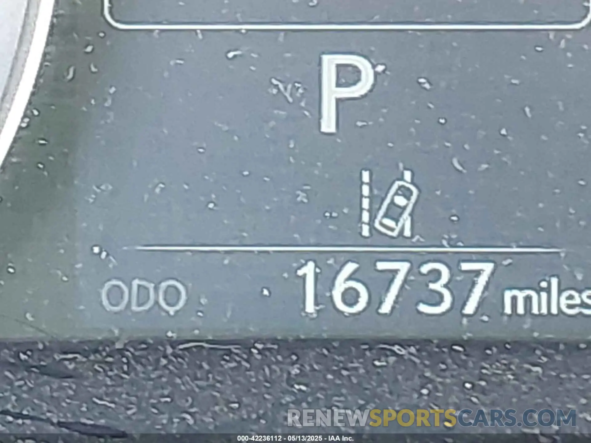 15 Photograph of a damaged car JTJHZKFA6L2026127 LEXUS RX 350L 2020