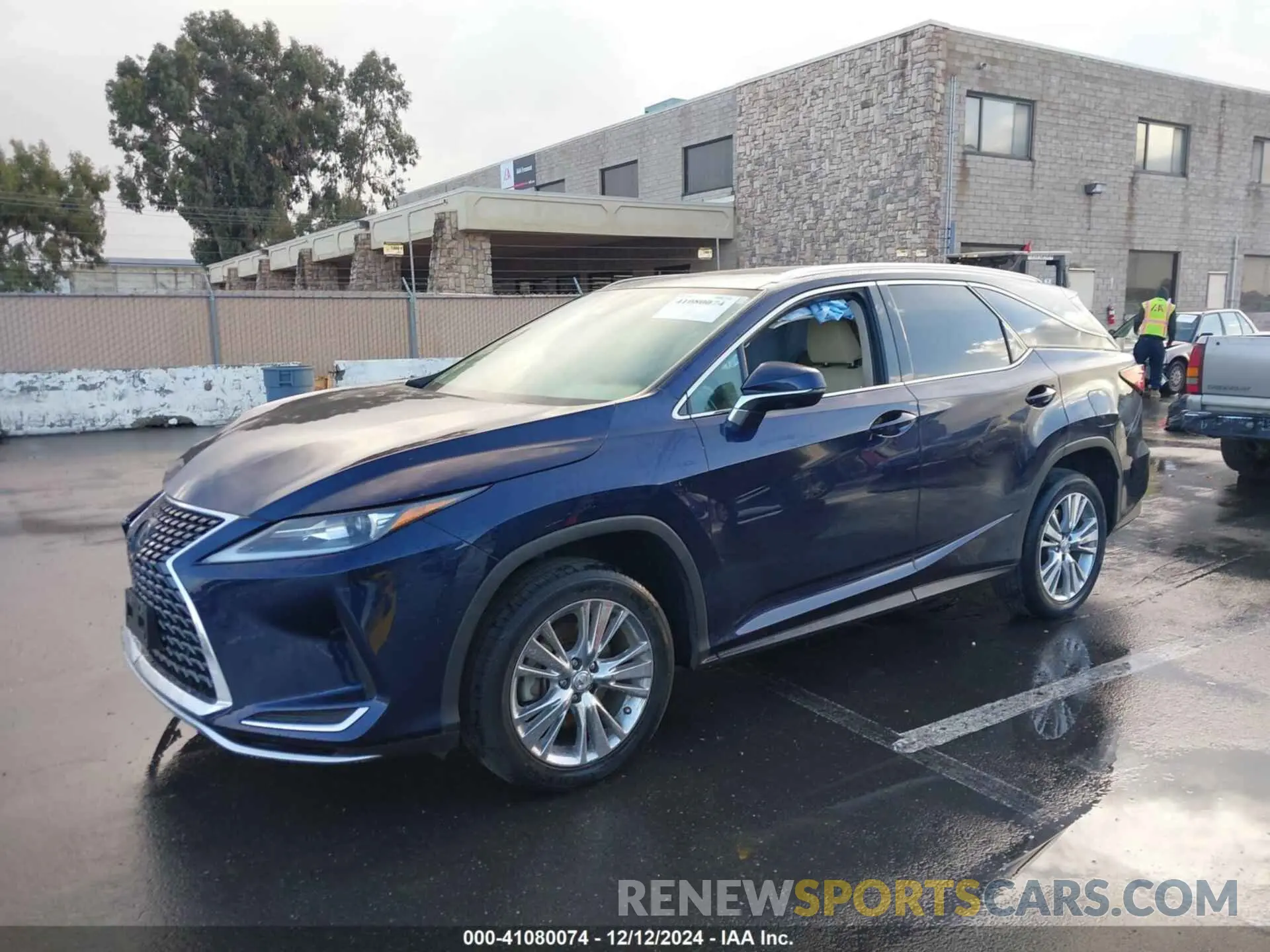 2 Photograph of a damaged car JTJHZKFA9N2038985 LEXUS RX 350L 2022