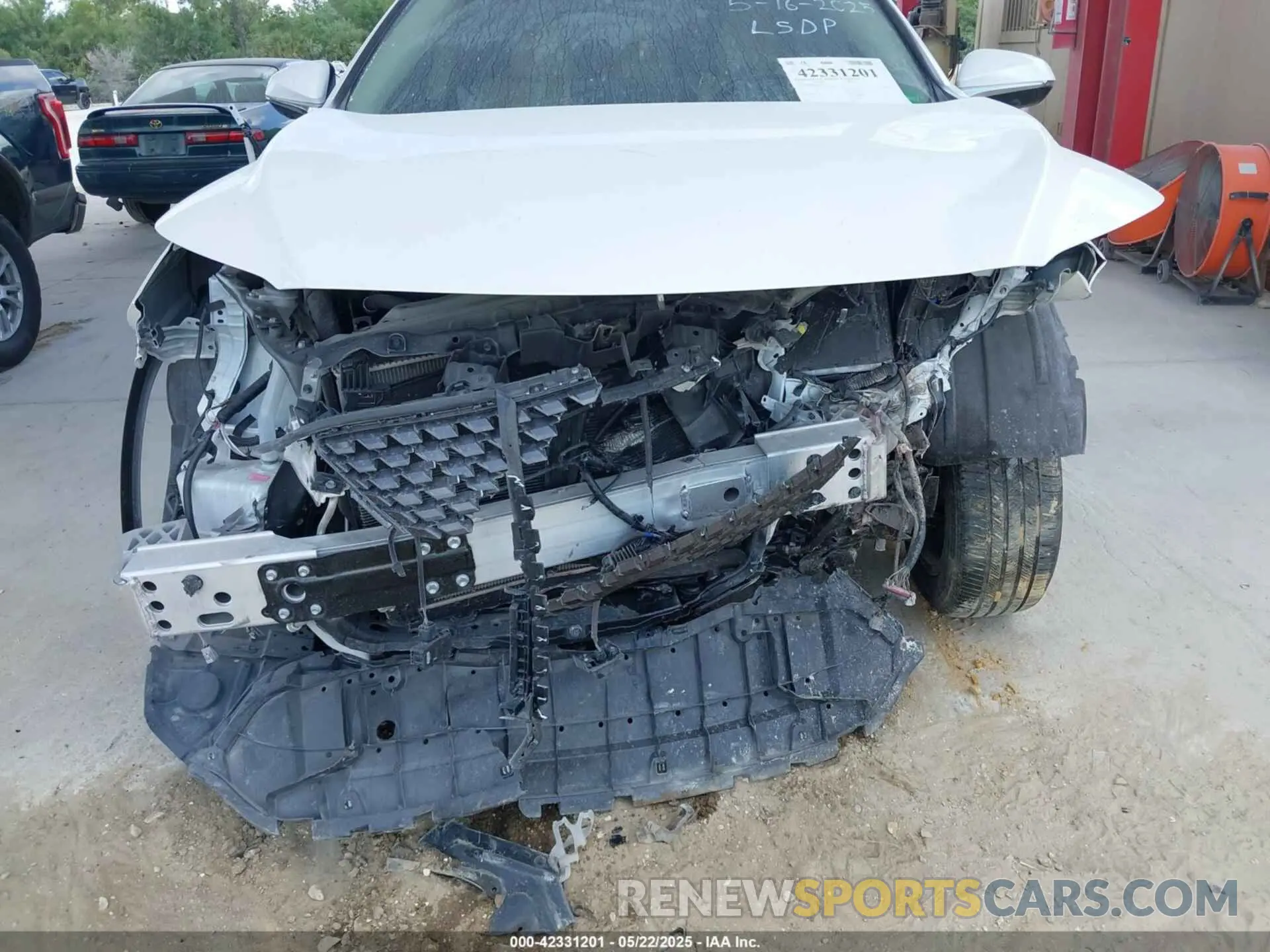 6 Photograph of a damaged car JTJJZKEA8N2026796 LEXUS RX 350L 2022