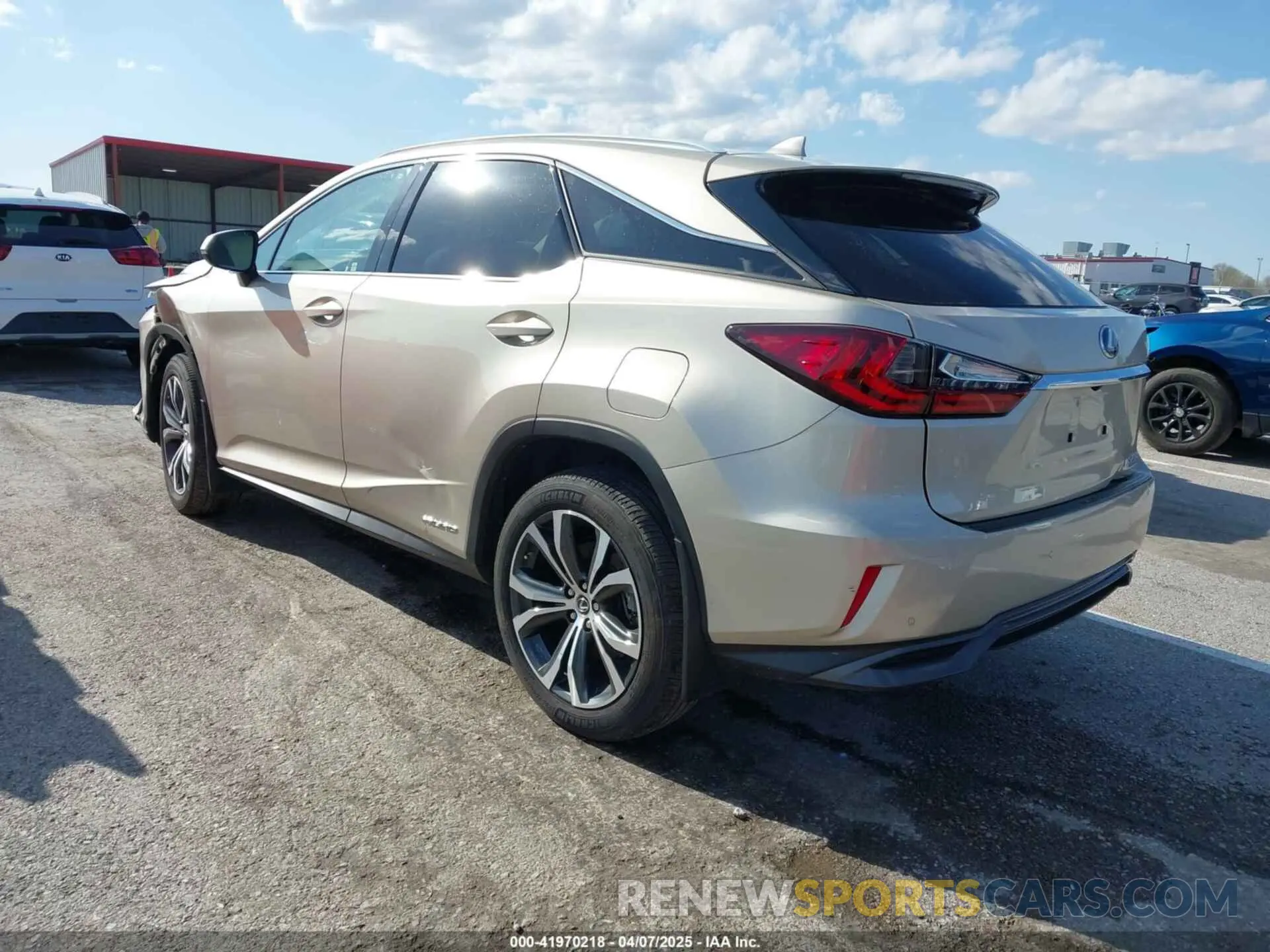 3 Photograph of a damaged car 2T2BGMCA3KC040061 LEXUS RX 450H 2019