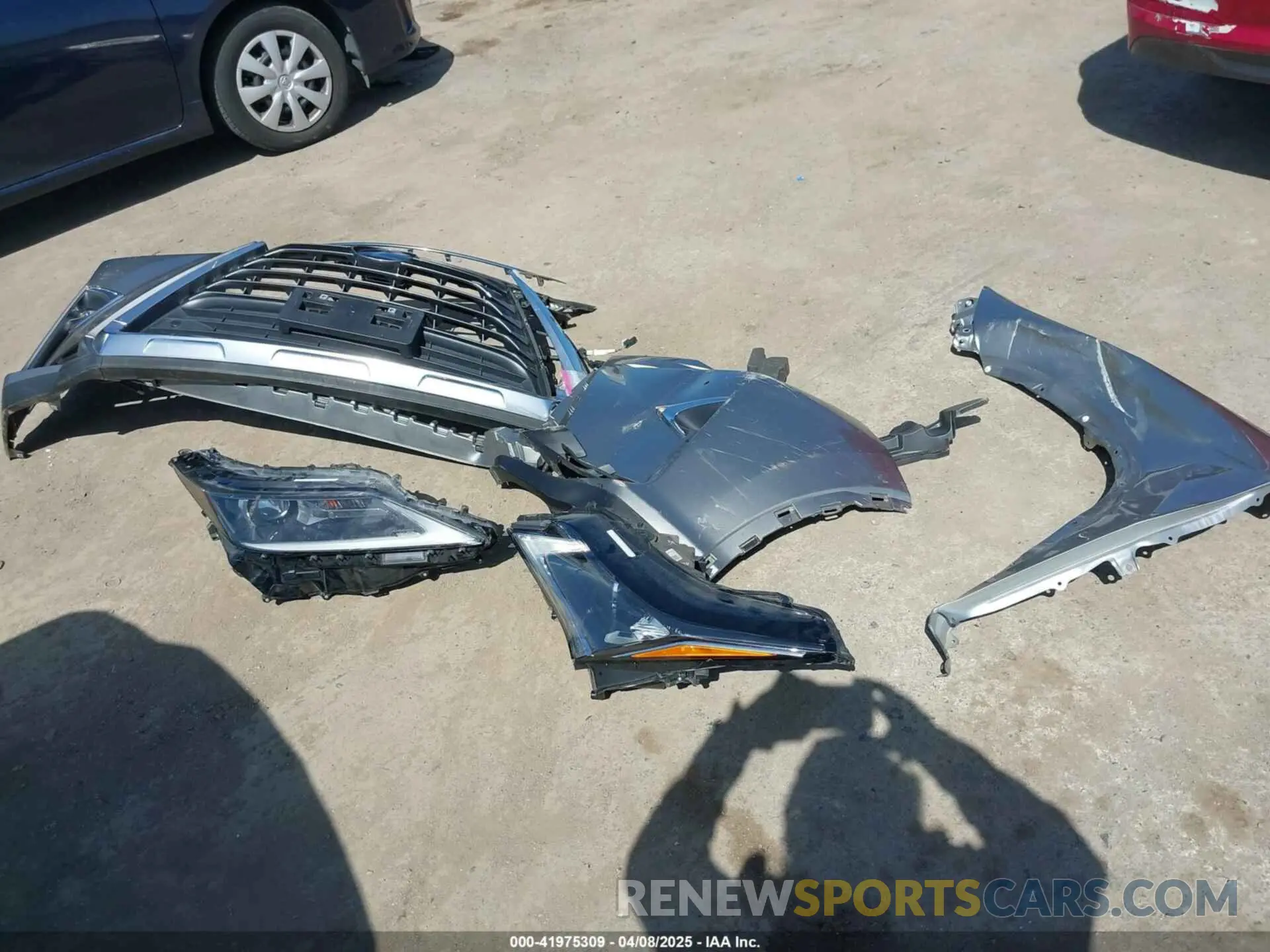 12 Photograph of a damaged car 2T2BGMCA4KC042885 LEXUS RX 450H 2019