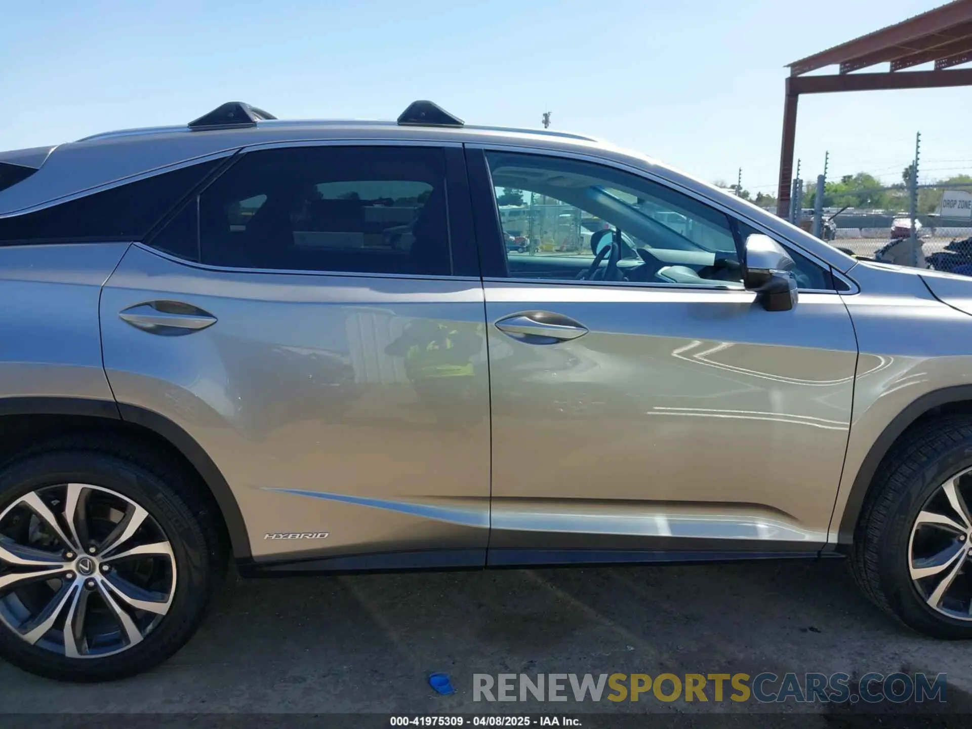 14 Photograph of a damaged car 2T2BGMCA4KC042885 LEXUS RX 450H 2019