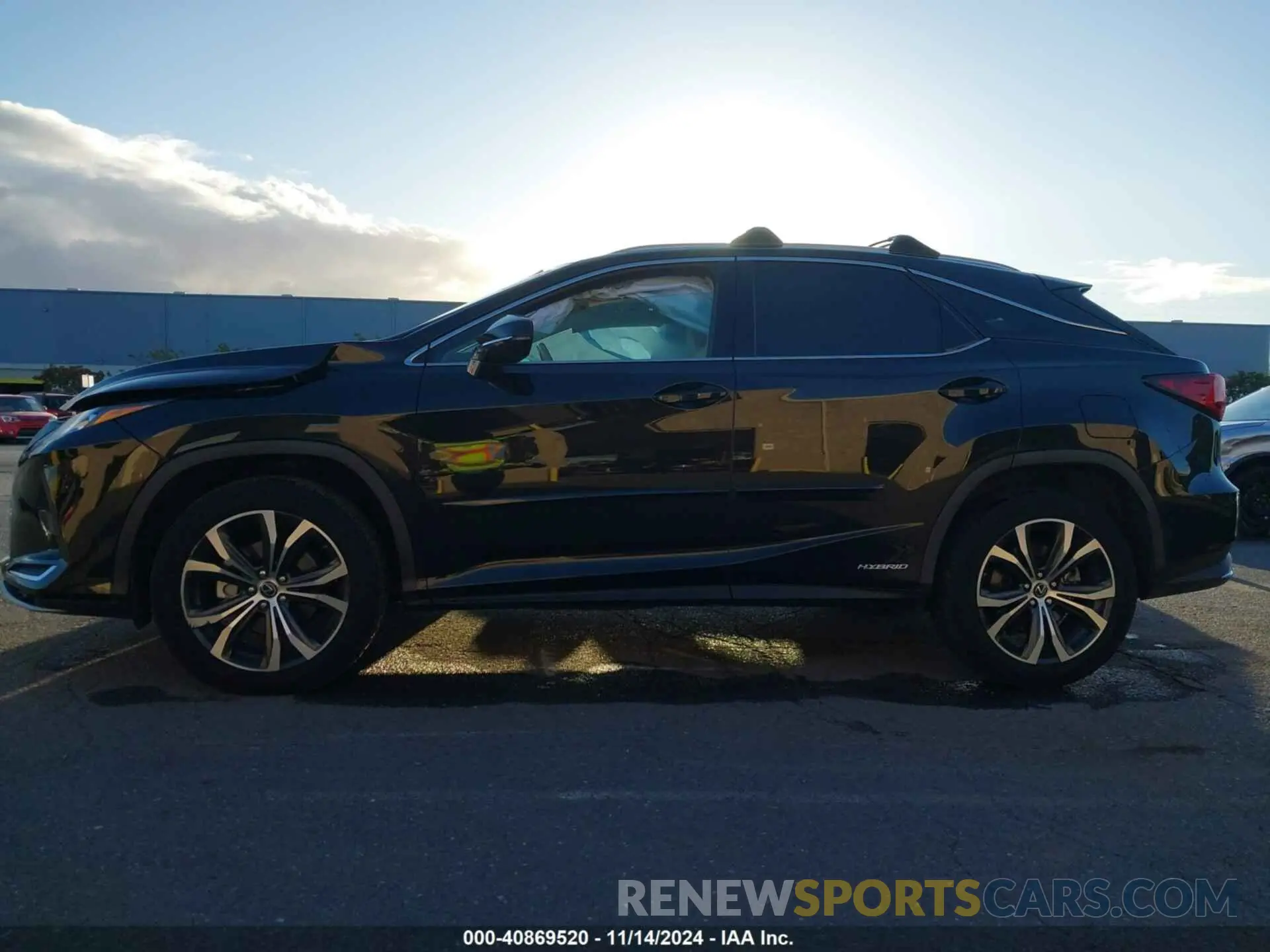 14 Photograph of a damaged car 2T2HGMDA0LC046815 LEXUS RX 450H 2020