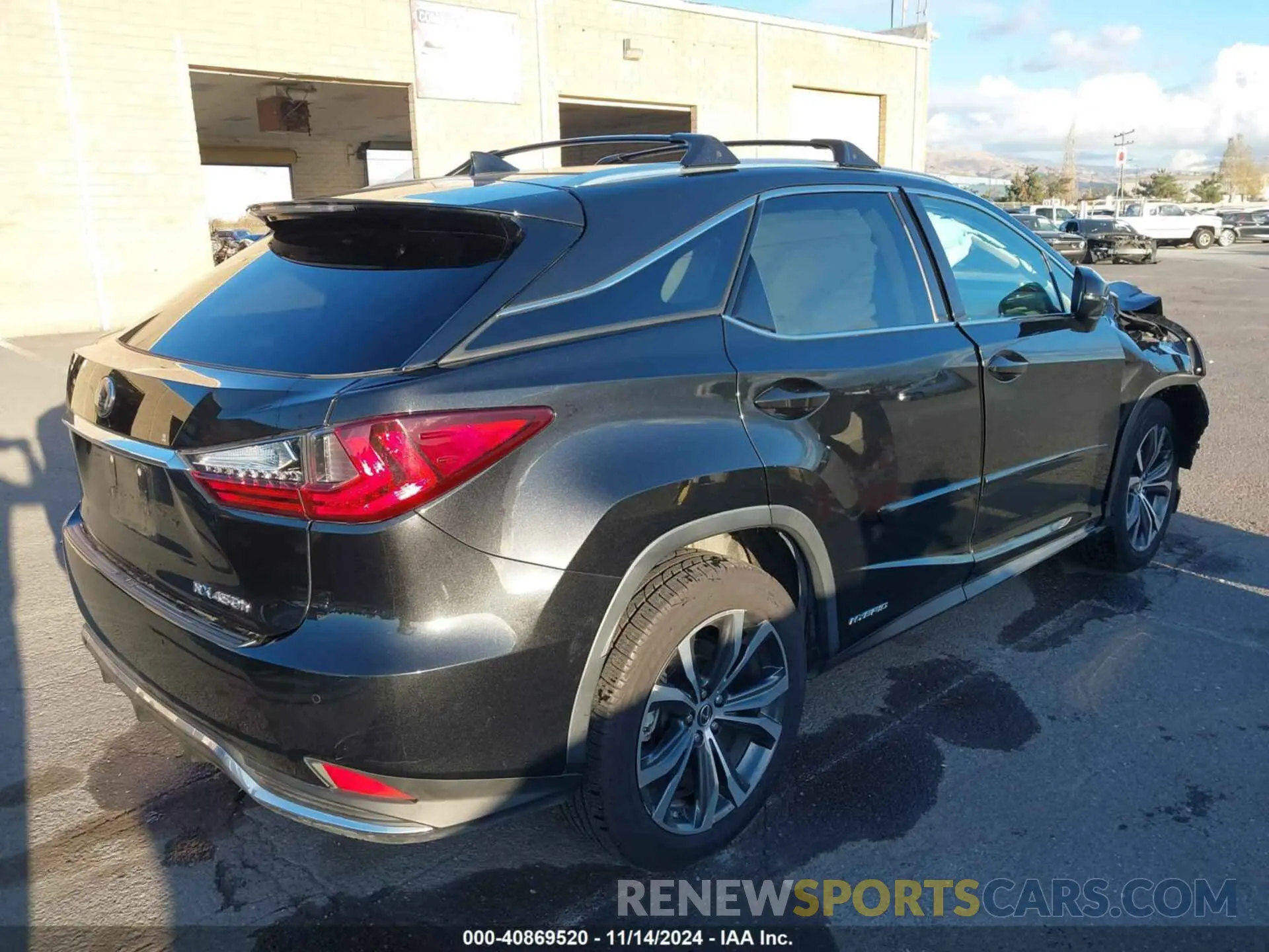 4 Photograph of a damaged car 2T2HGMDA0LC046815 LEXUS RX 450H 2020