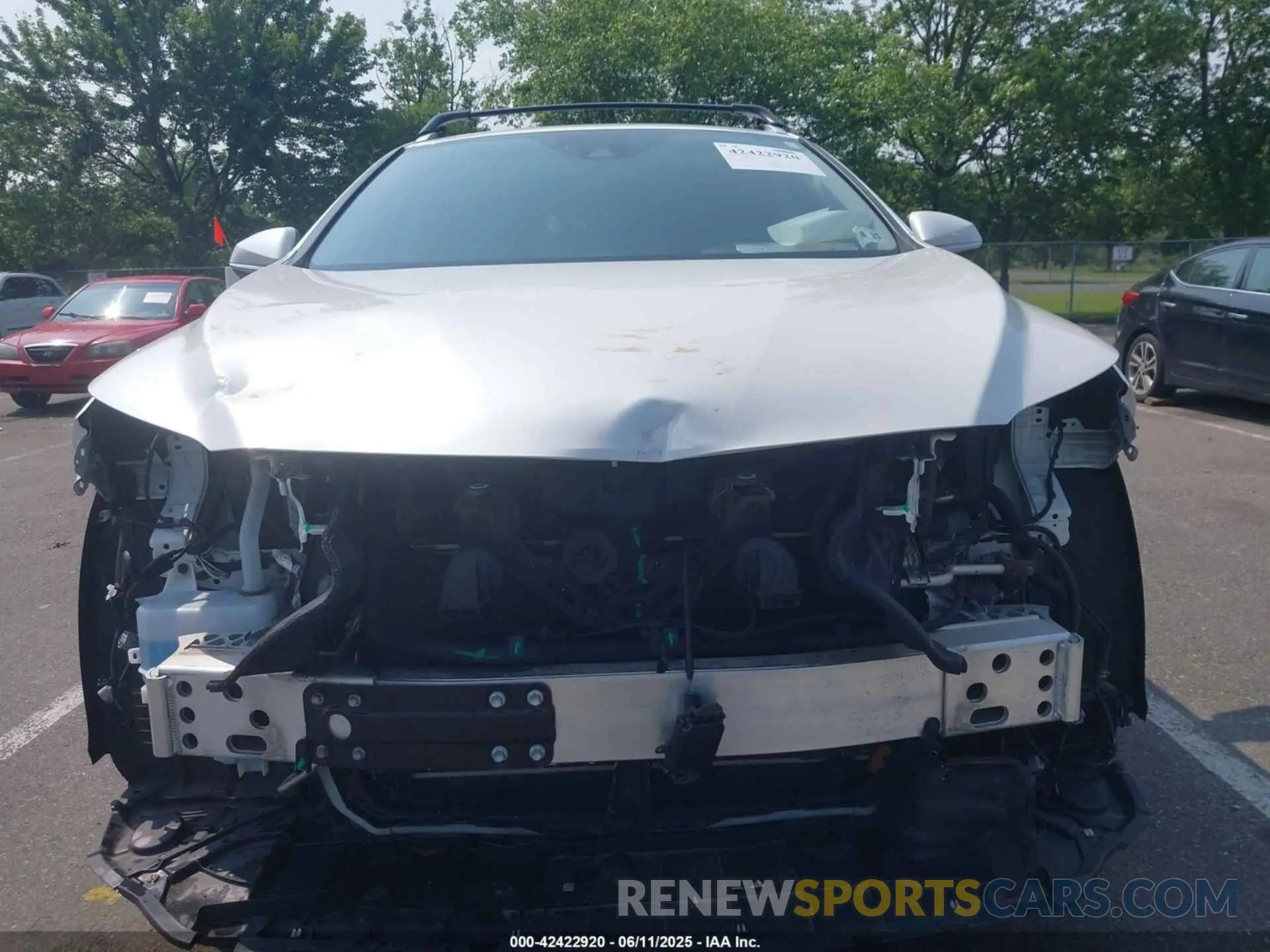 6 Photograph of a damaged car 2T2HGMDAXLC052802 LEXUS RX 450H 2020