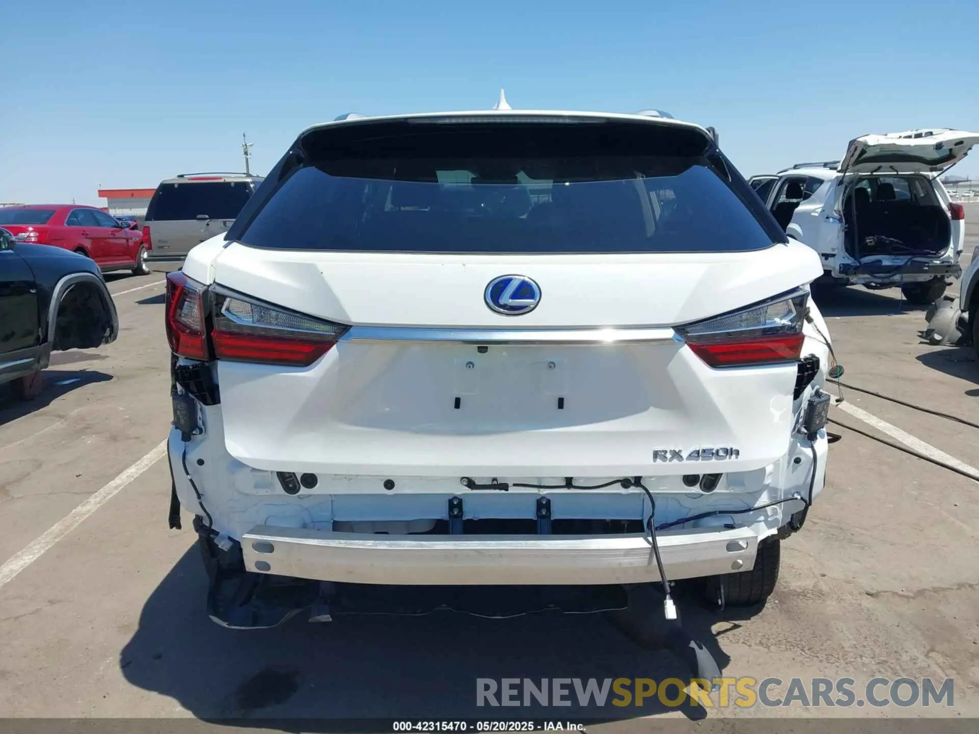 16 Photograph of a damaged car 2T2HGMDA6MC070828 LEXUS RX 450H 2021