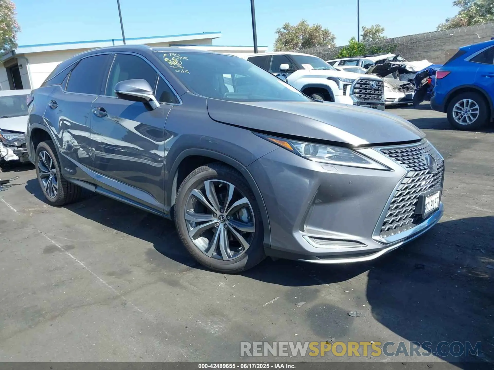 13 Photograph of a damaged car 2T2HGMDA4NC077617 LEXUS RX 450H 2022